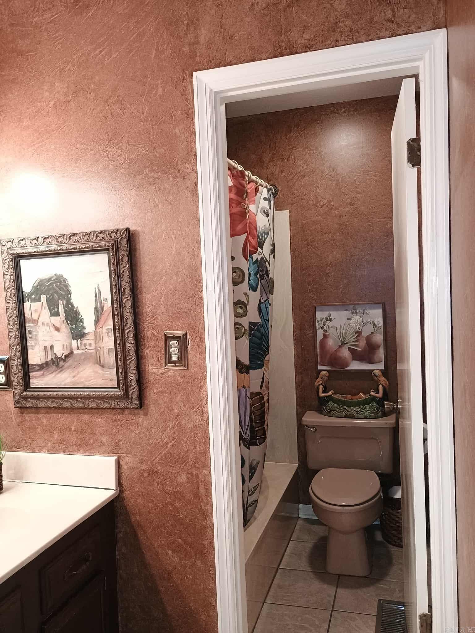 Pine Crest - Residential