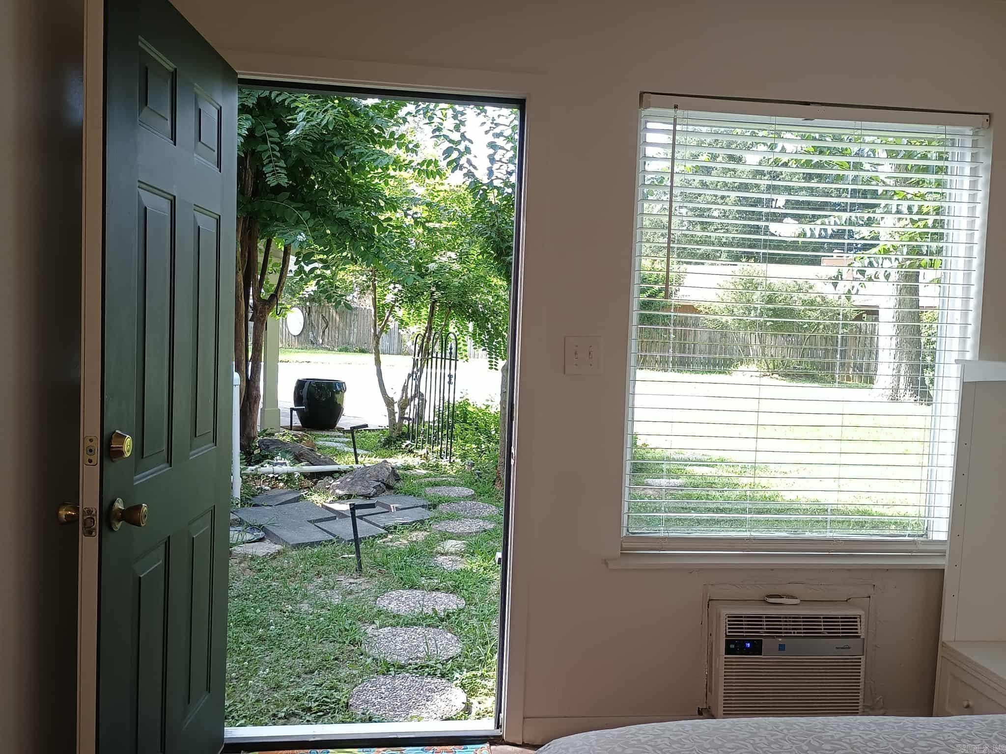 Pine Crest - Residential