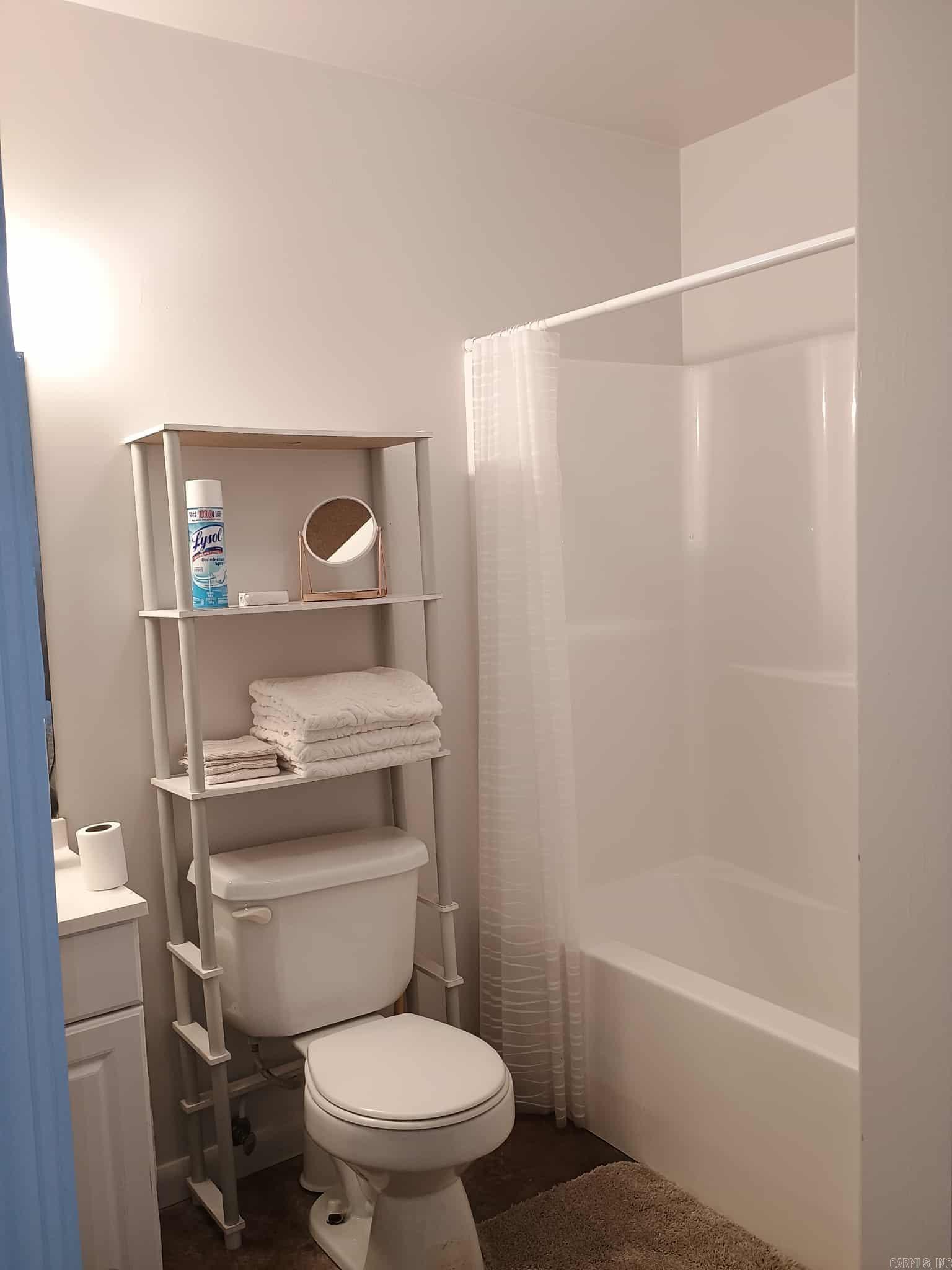 Pine Crest - Residential