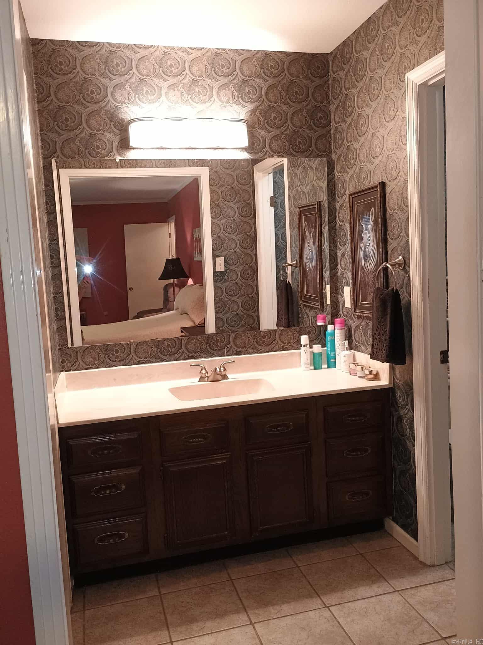 Pine Crest - Residential