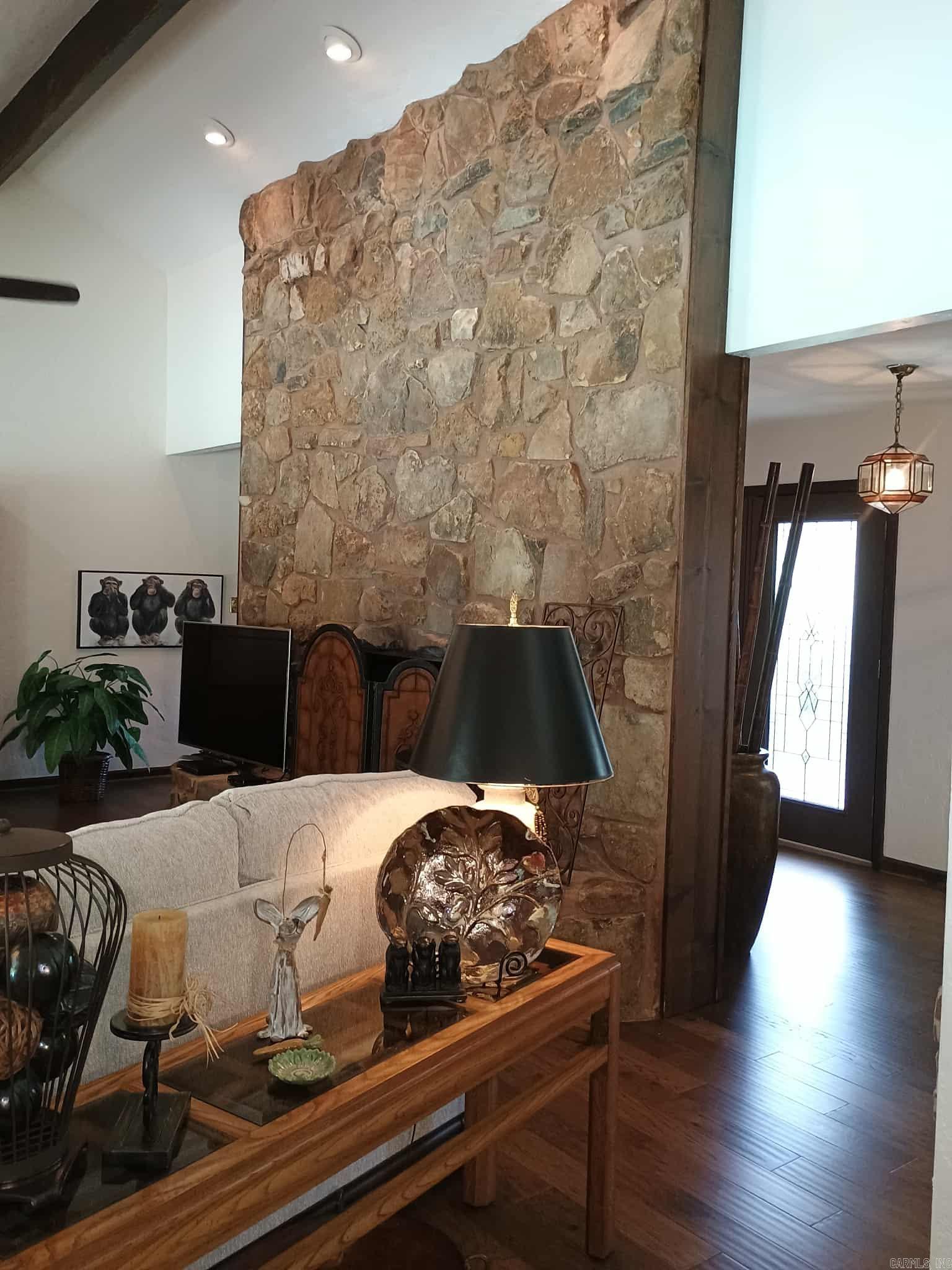 Pine Crest - Residential