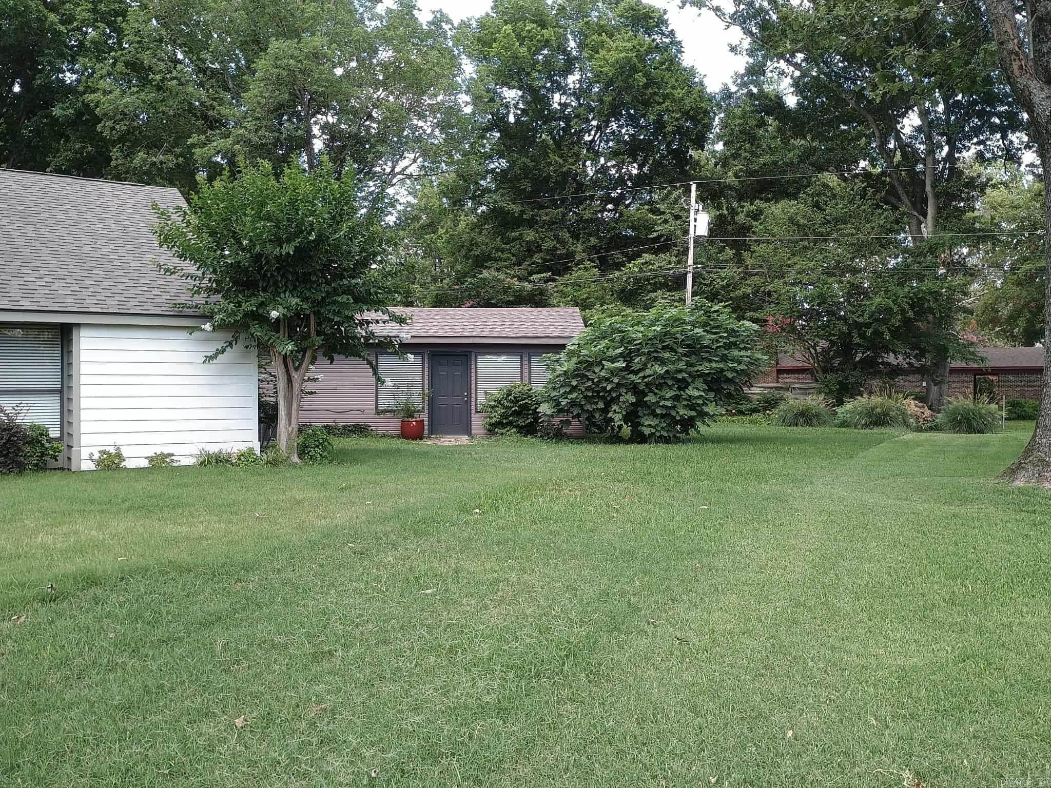 Pine Crest - Residential