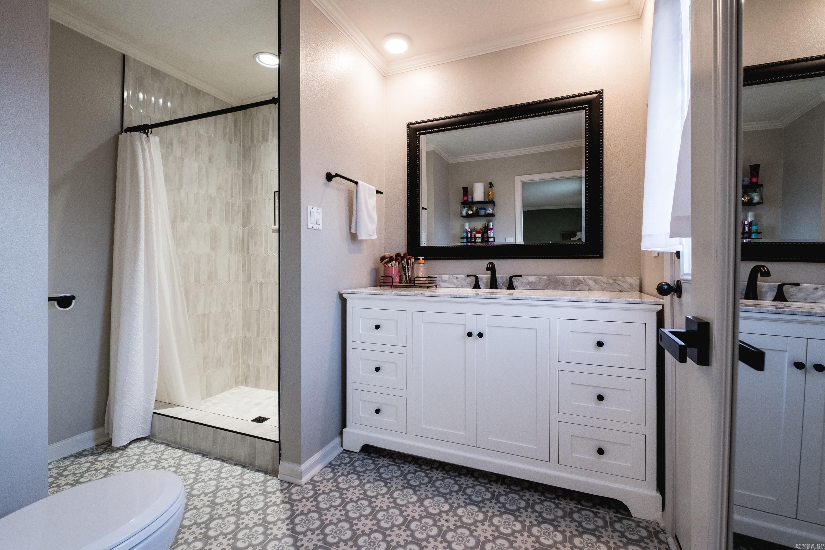 WALNUT VALLEY - Residential