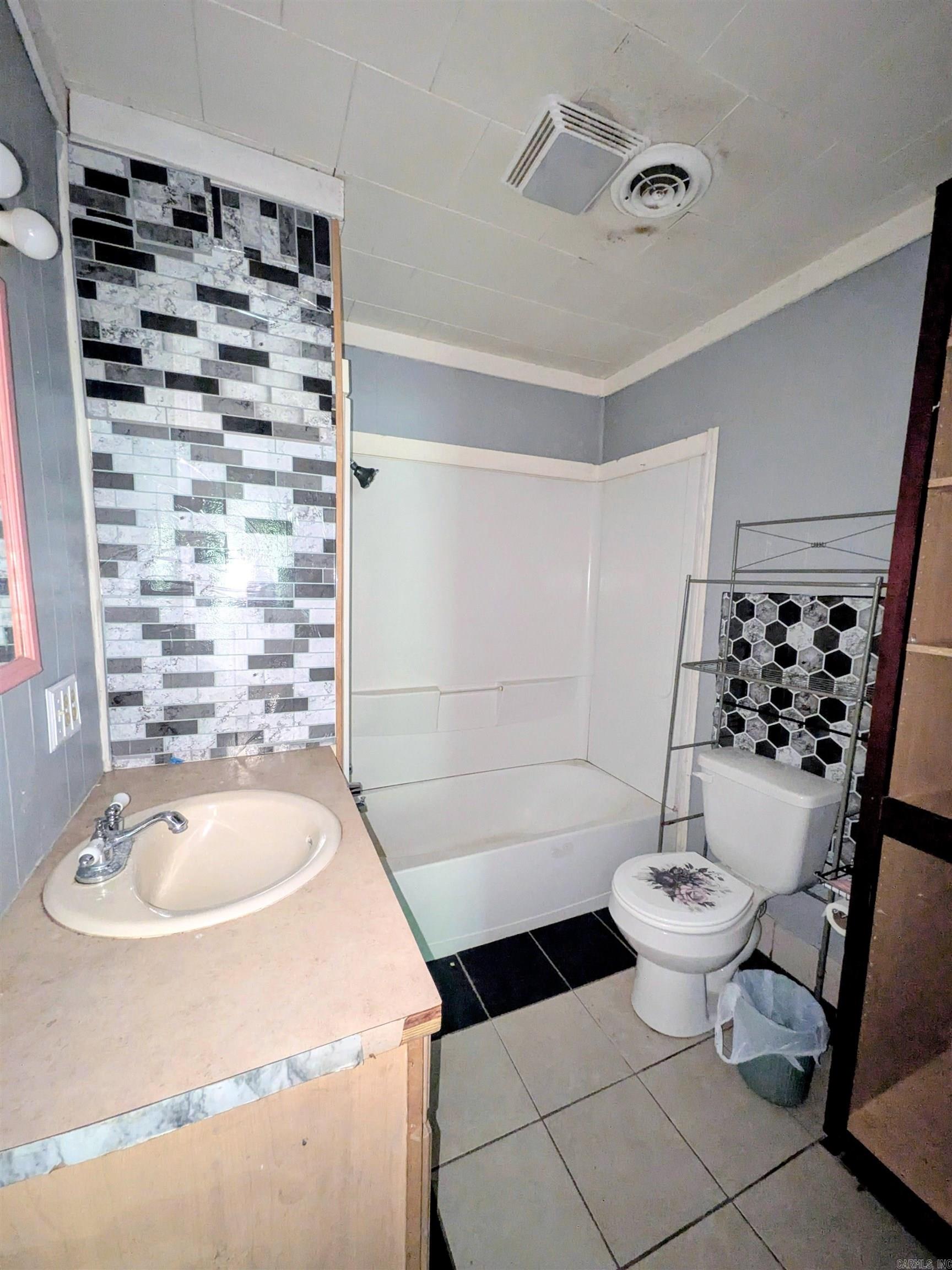 CAMDEN CITY METES & BOUNDS - Residential