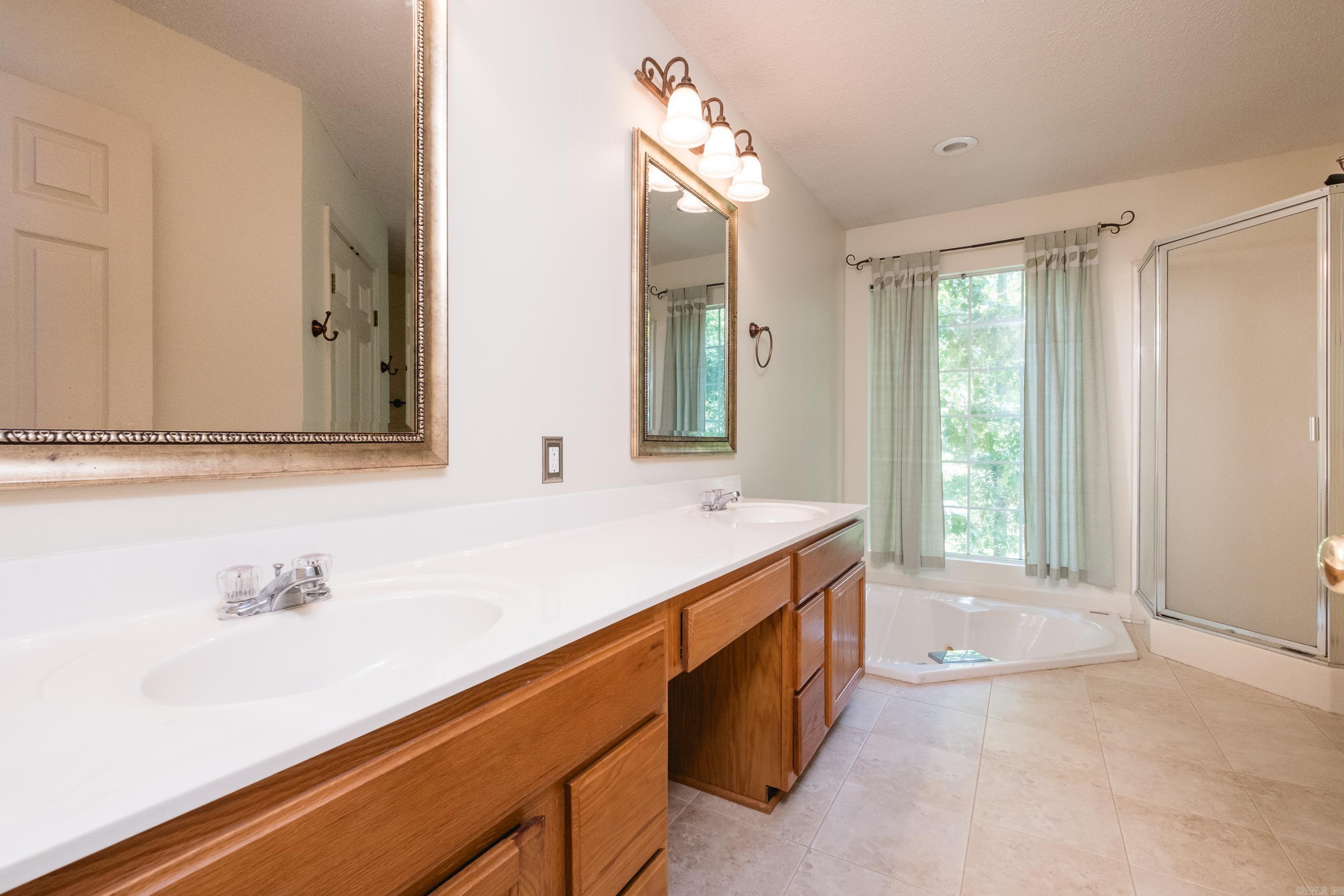 CHERRY CREEK ADDN - Residential