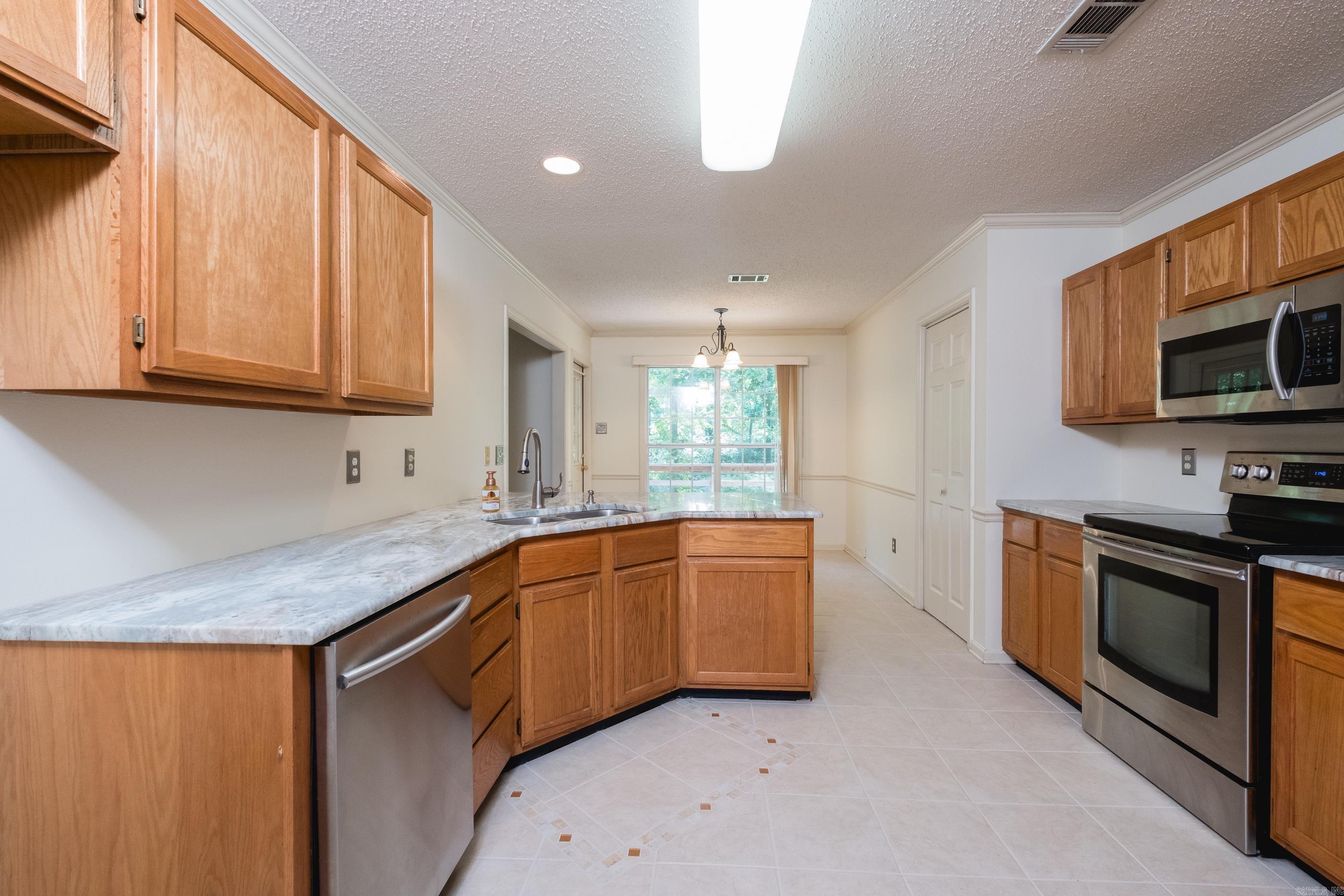 CHERRY CREEK ADDN - Residential