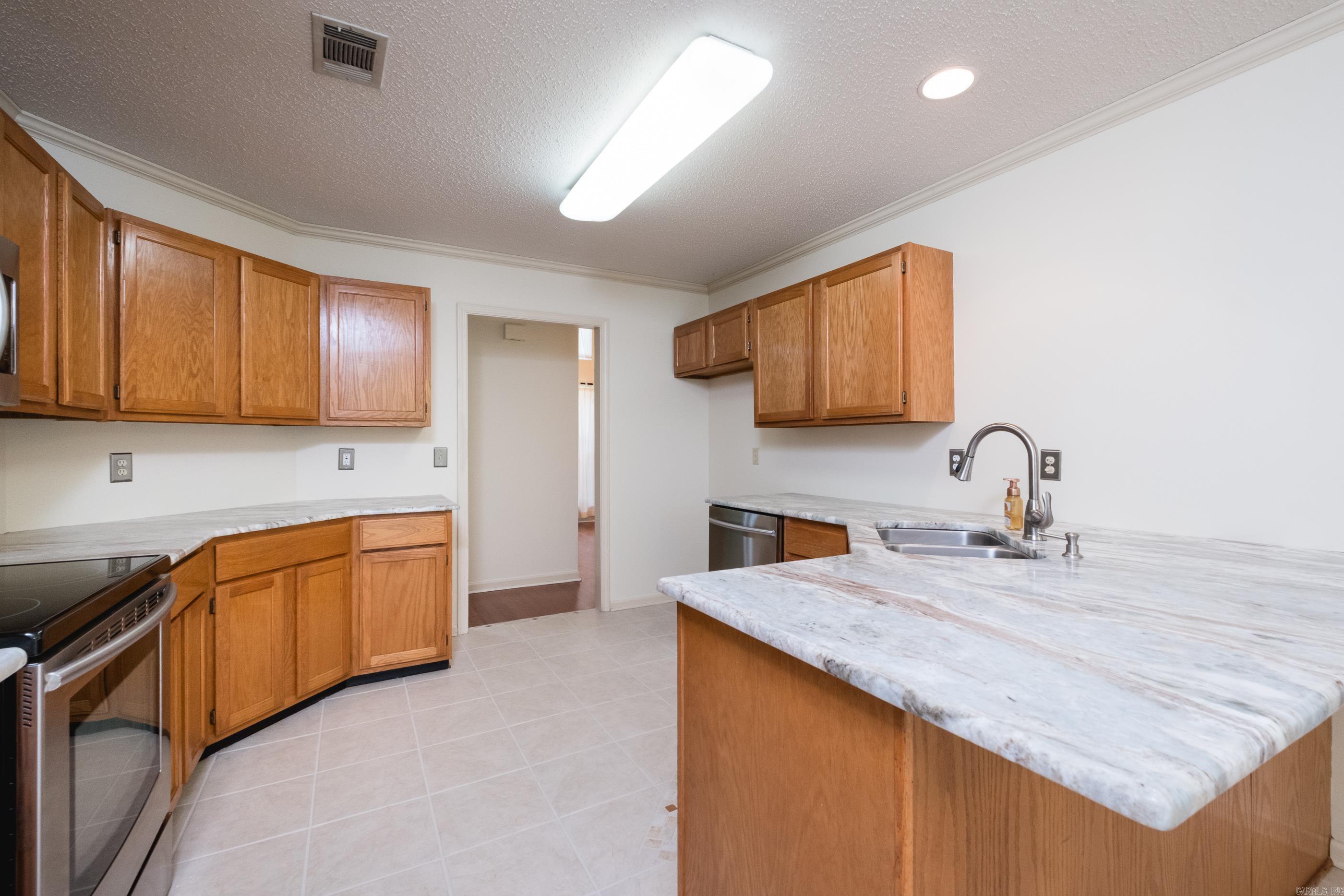 CHERRY CREEK ADDN - Residential