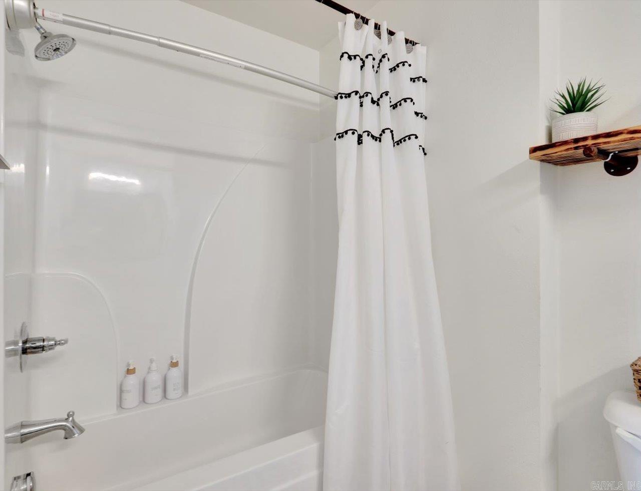 Lake Hamilton - Residential