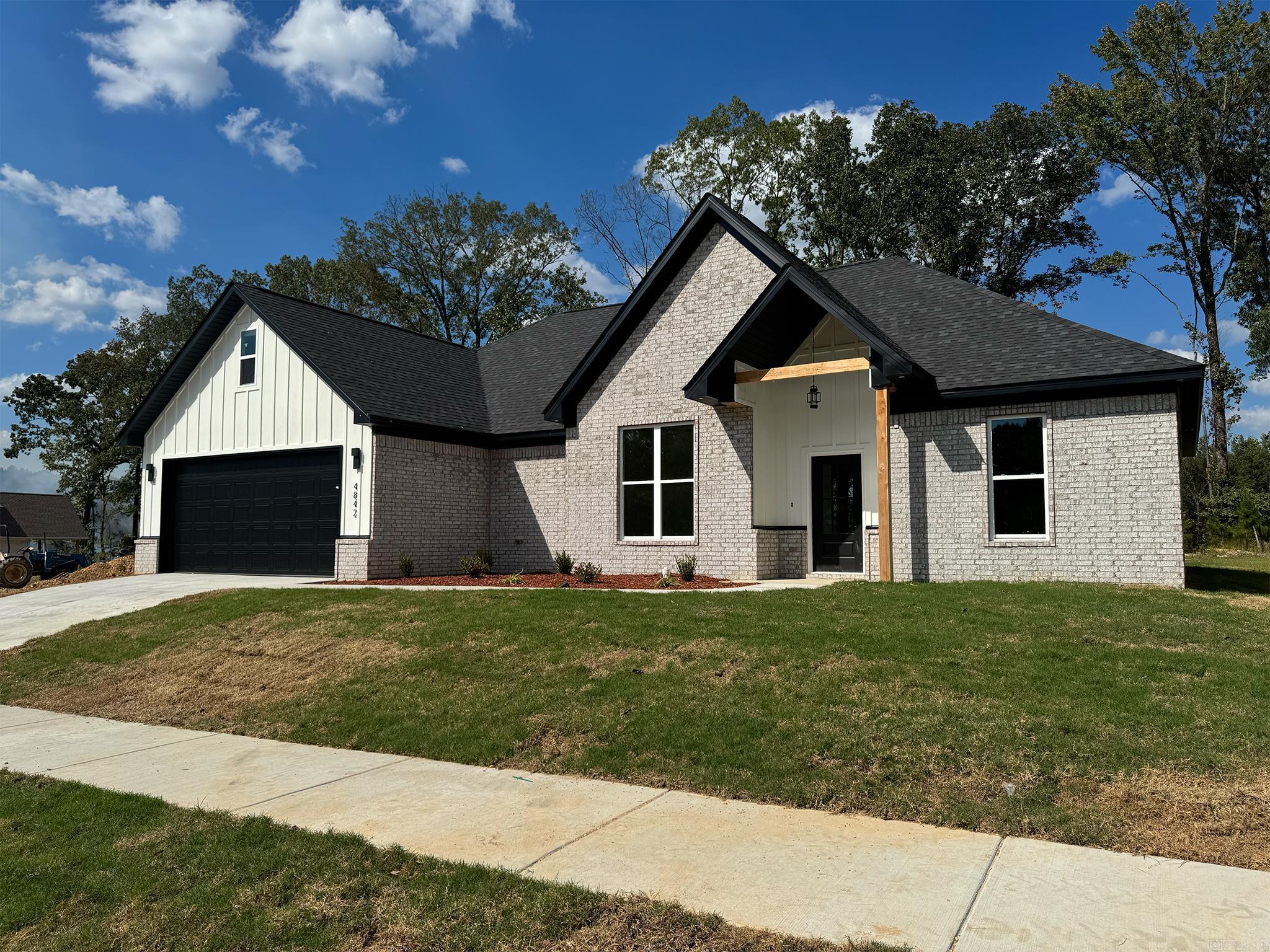 SARATOGA PLACE SUBDIVISION - Residential
