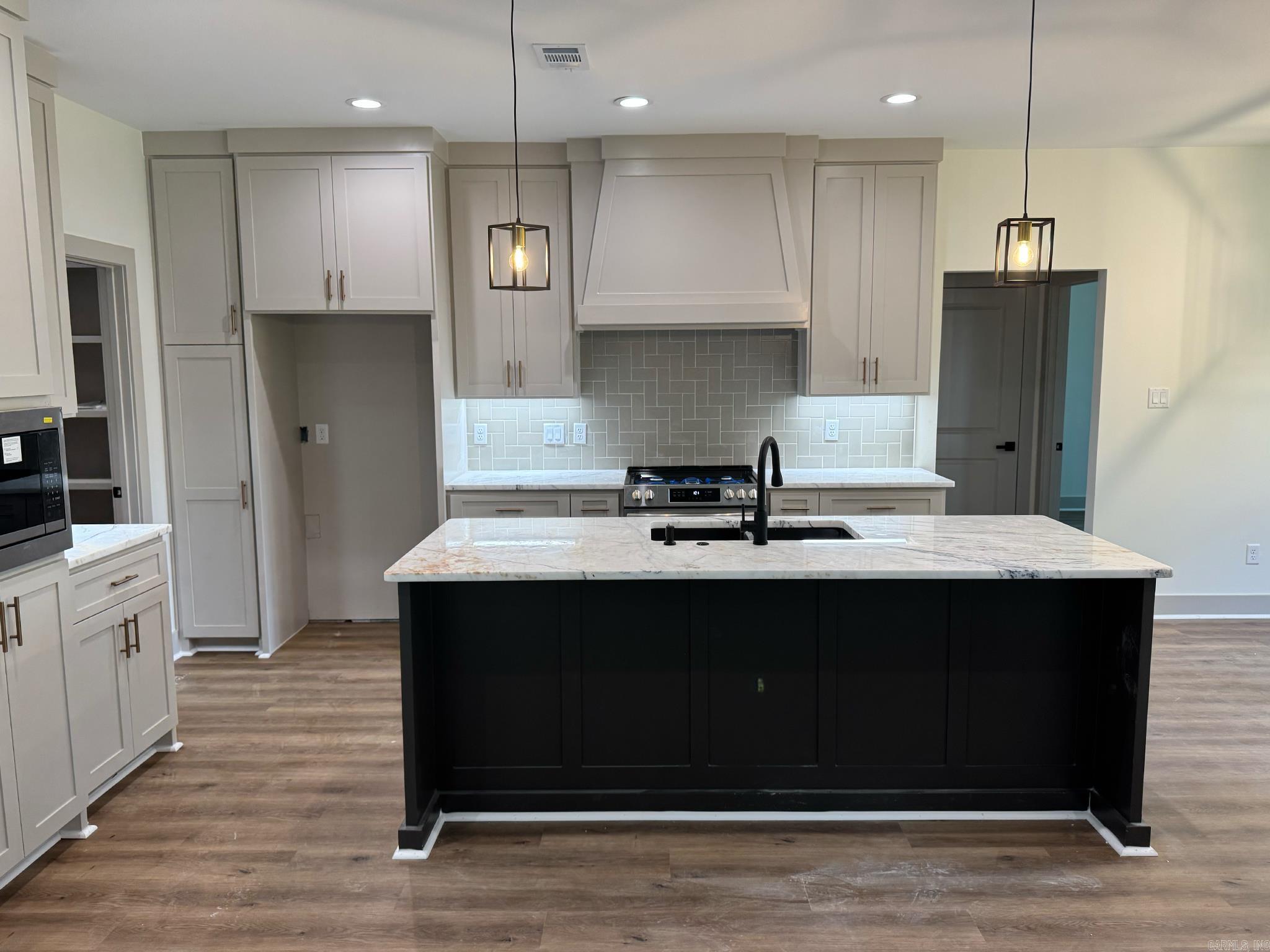 SARATOGA PLACE SUBDIVISION - Residential