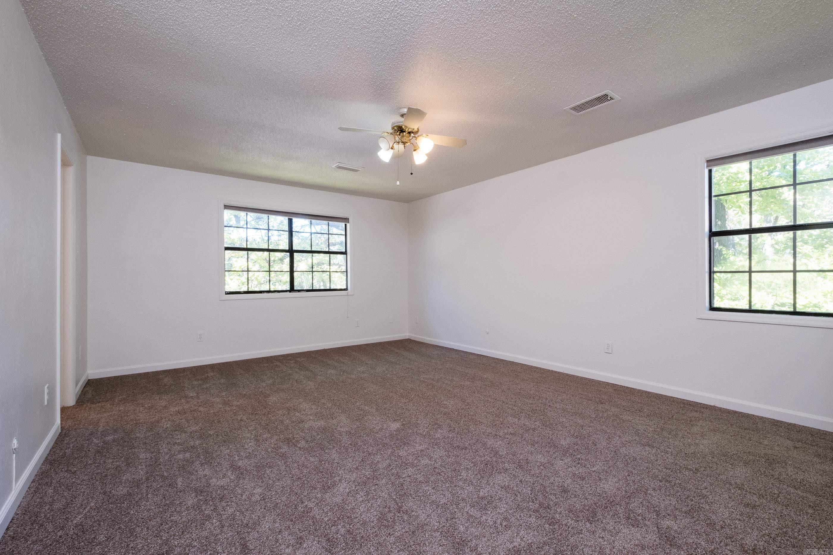 PARK HILL - Residential