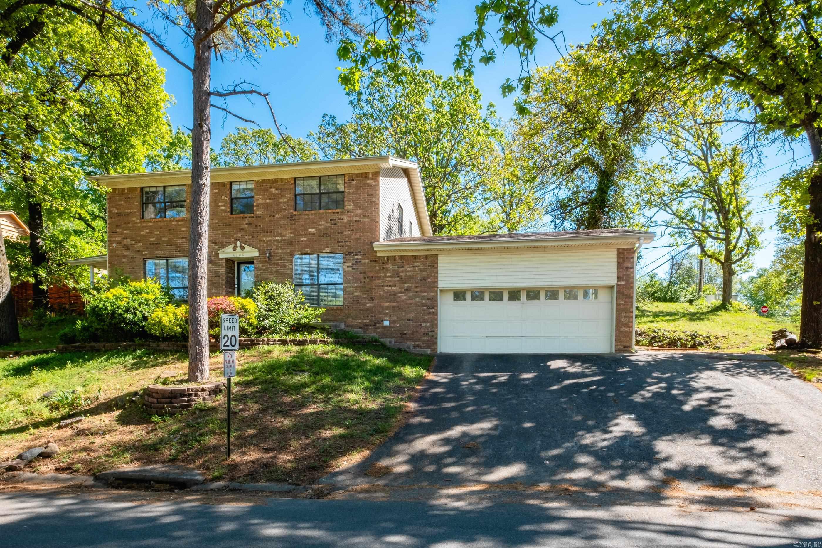 PARK HILL - Residential