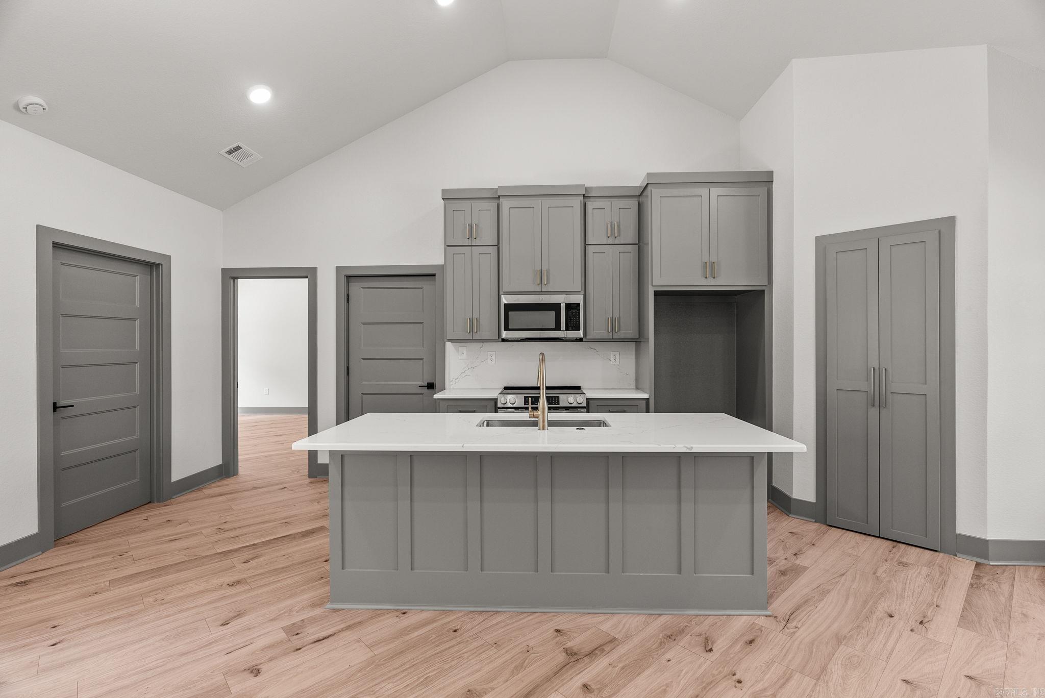 SUMMER WOODS - PHASE 1 - Residential