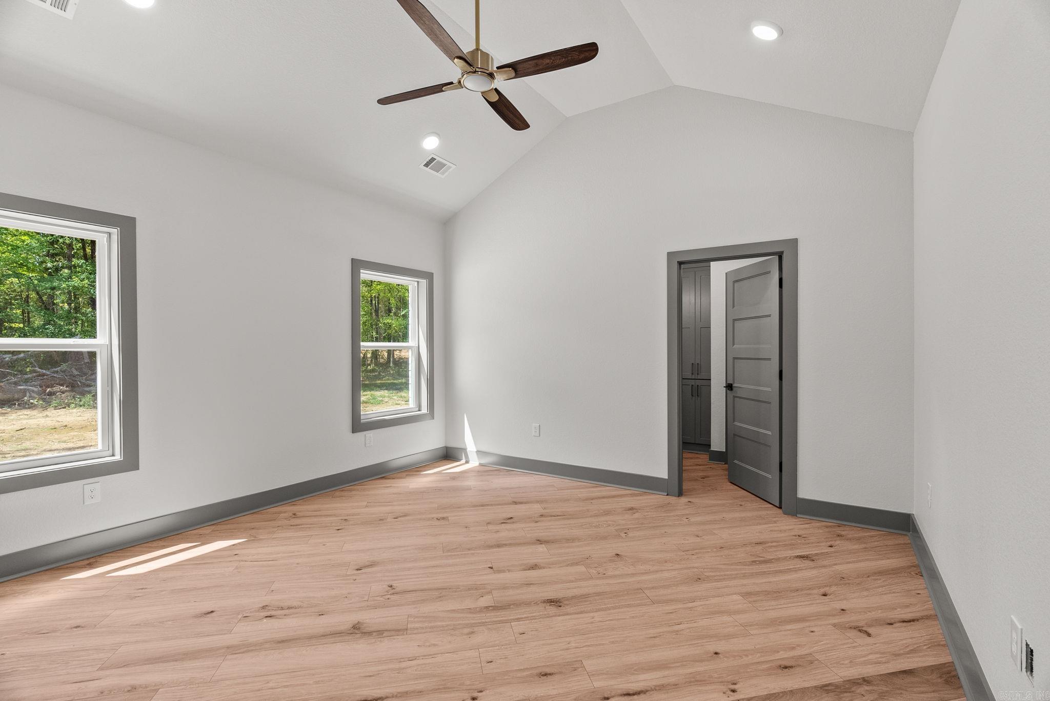 SUMMER WOODS - PHASE 1 - Residential