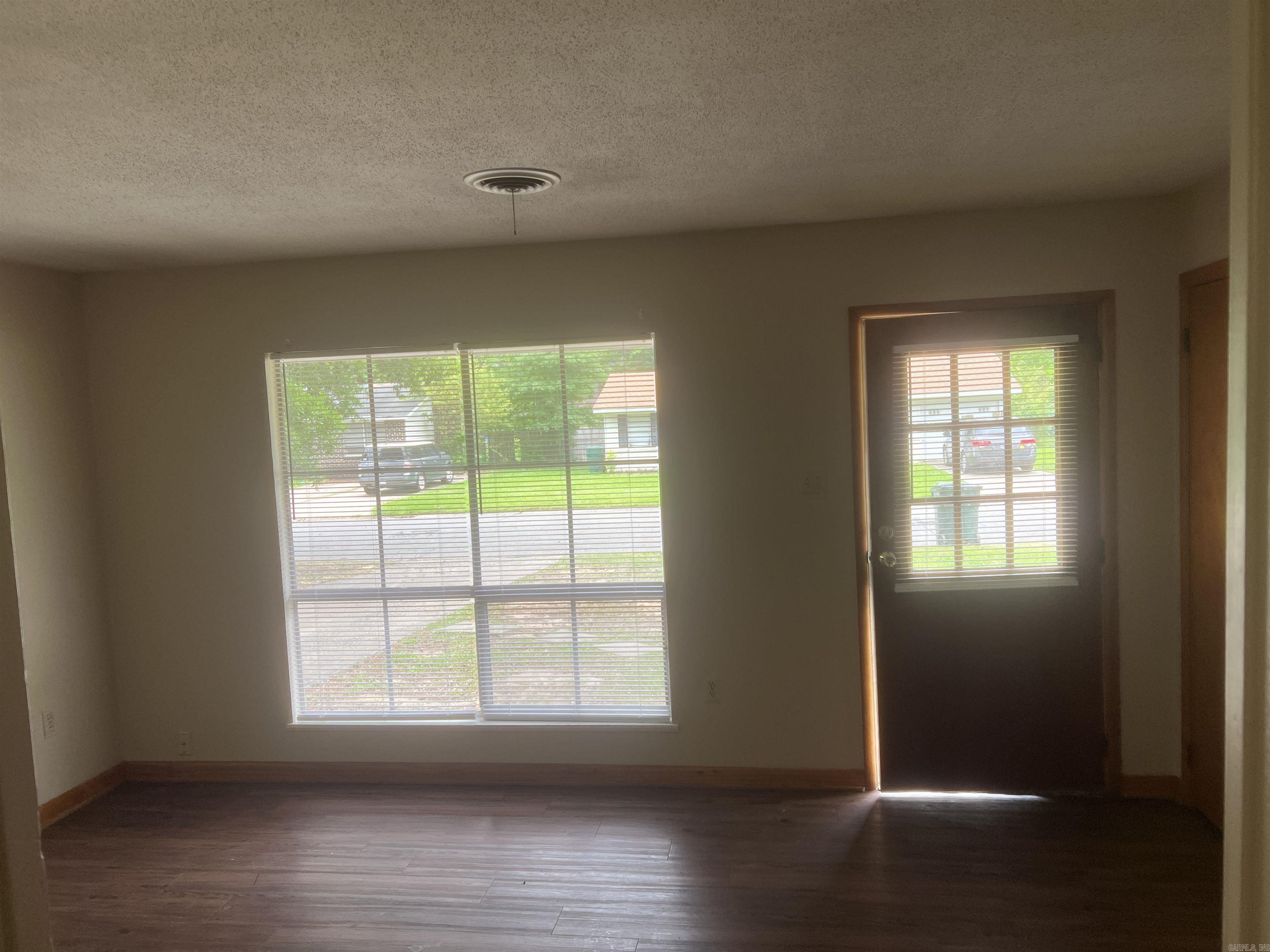 CONWAY MANOR - Residential