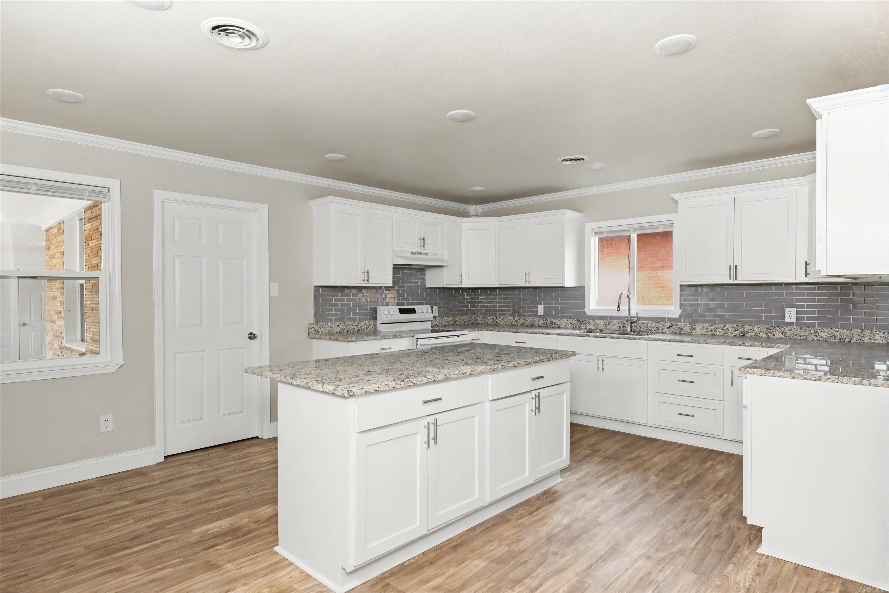 FAIR OAKS ADD - Residential