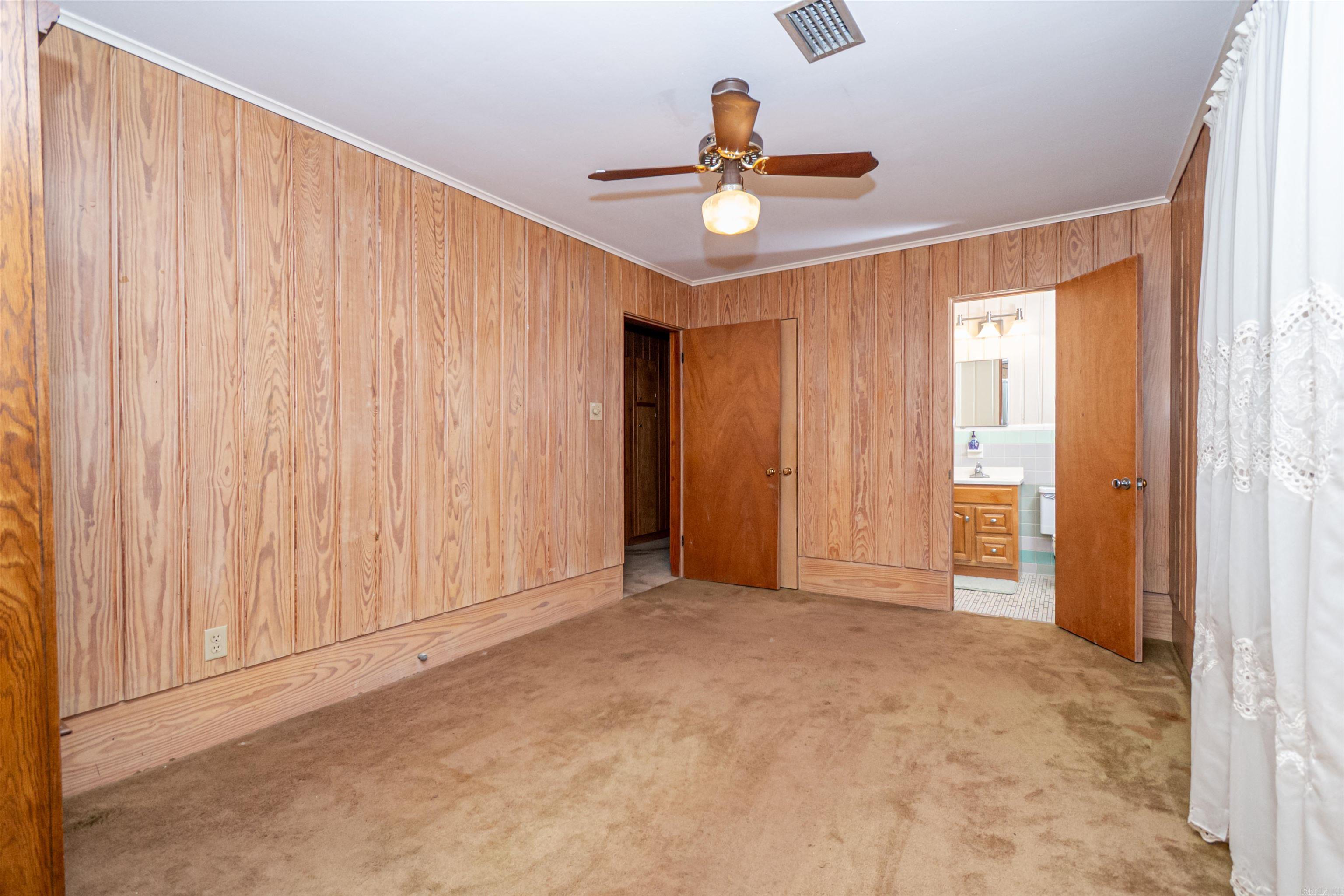 RUDDELL ACRES - Residential