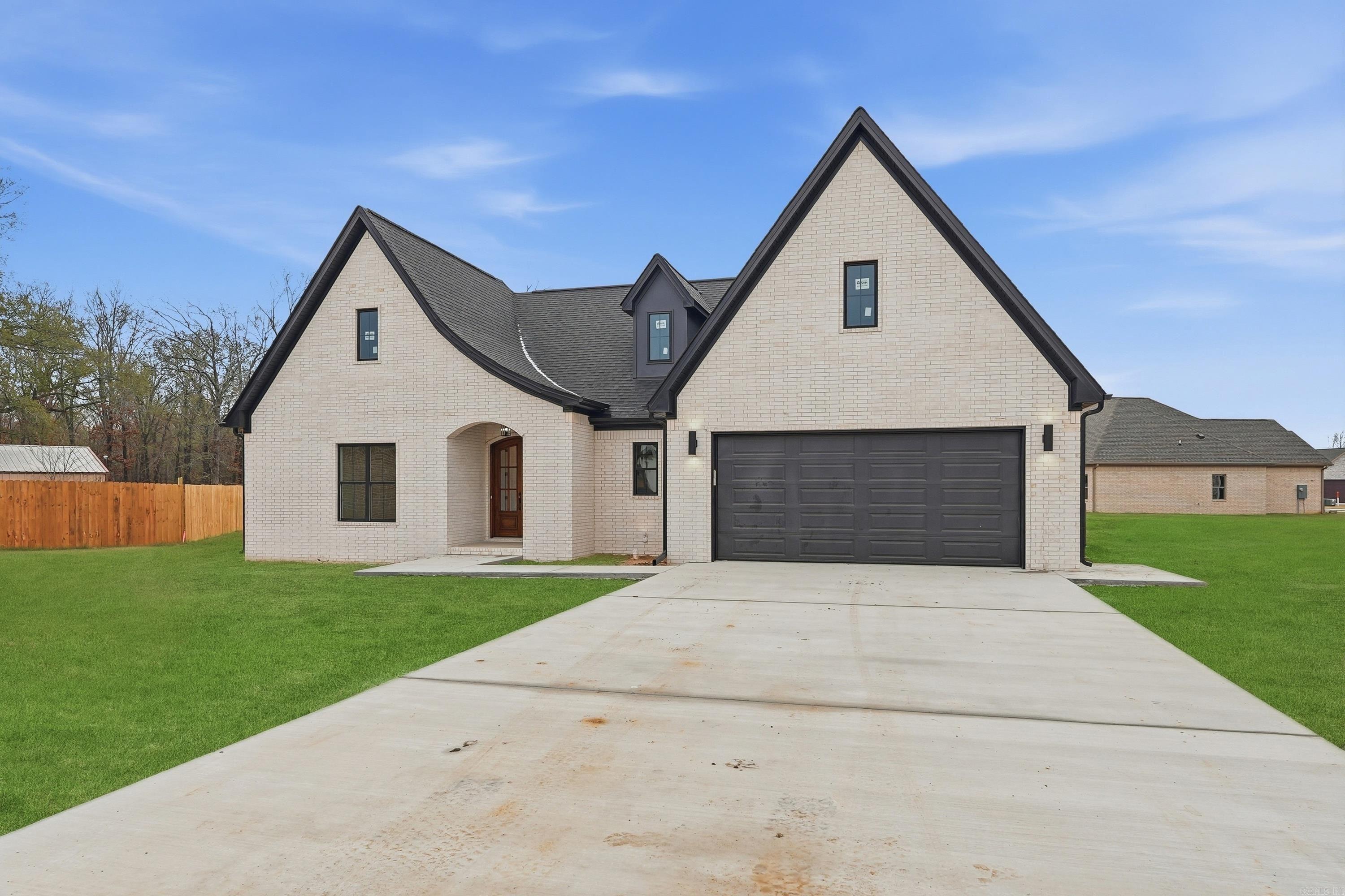 East Meadows - Residential