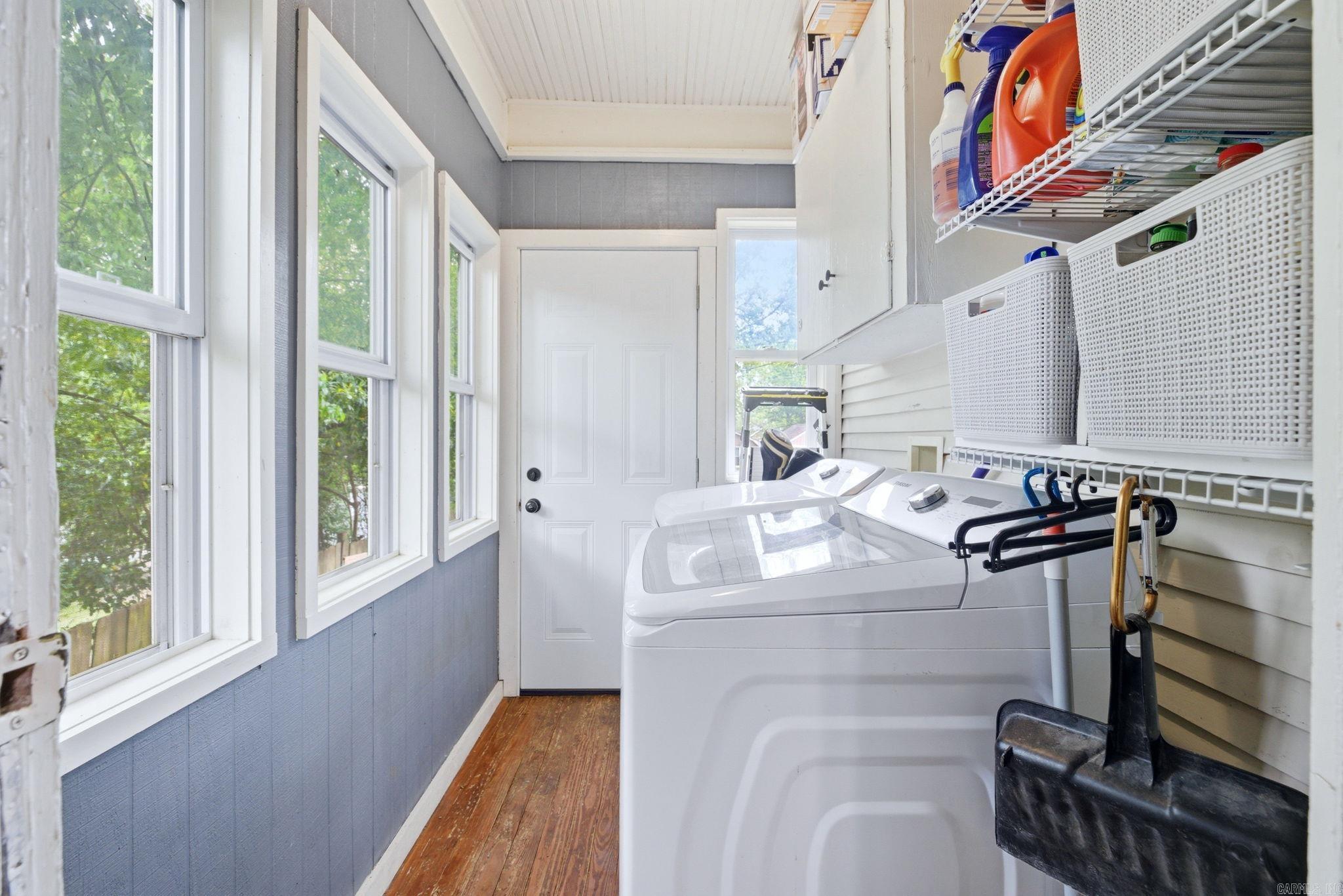 PULASKI HEIGHTS - Residential