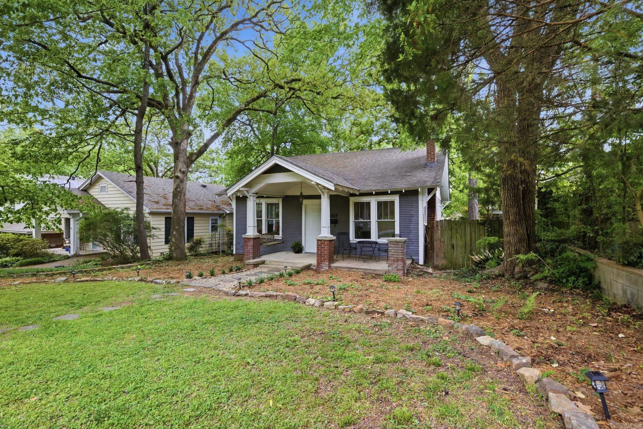 PULASKI HEIGHTS - Residential