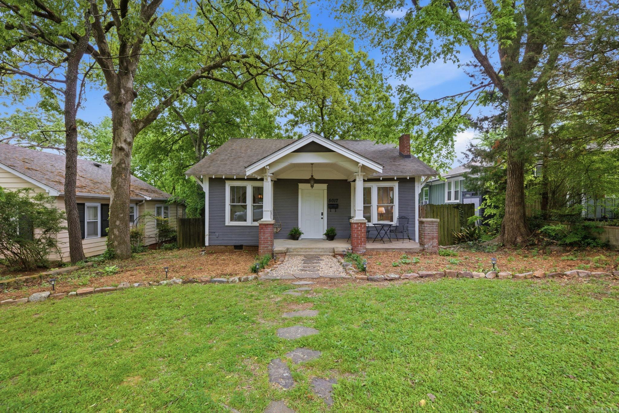 PULASKI HEIGHTS - Residential