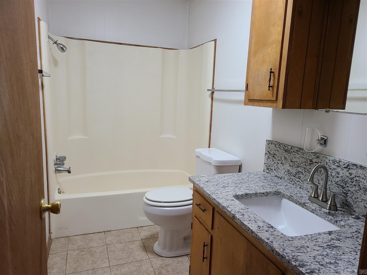 Anthonys - Residential Lease