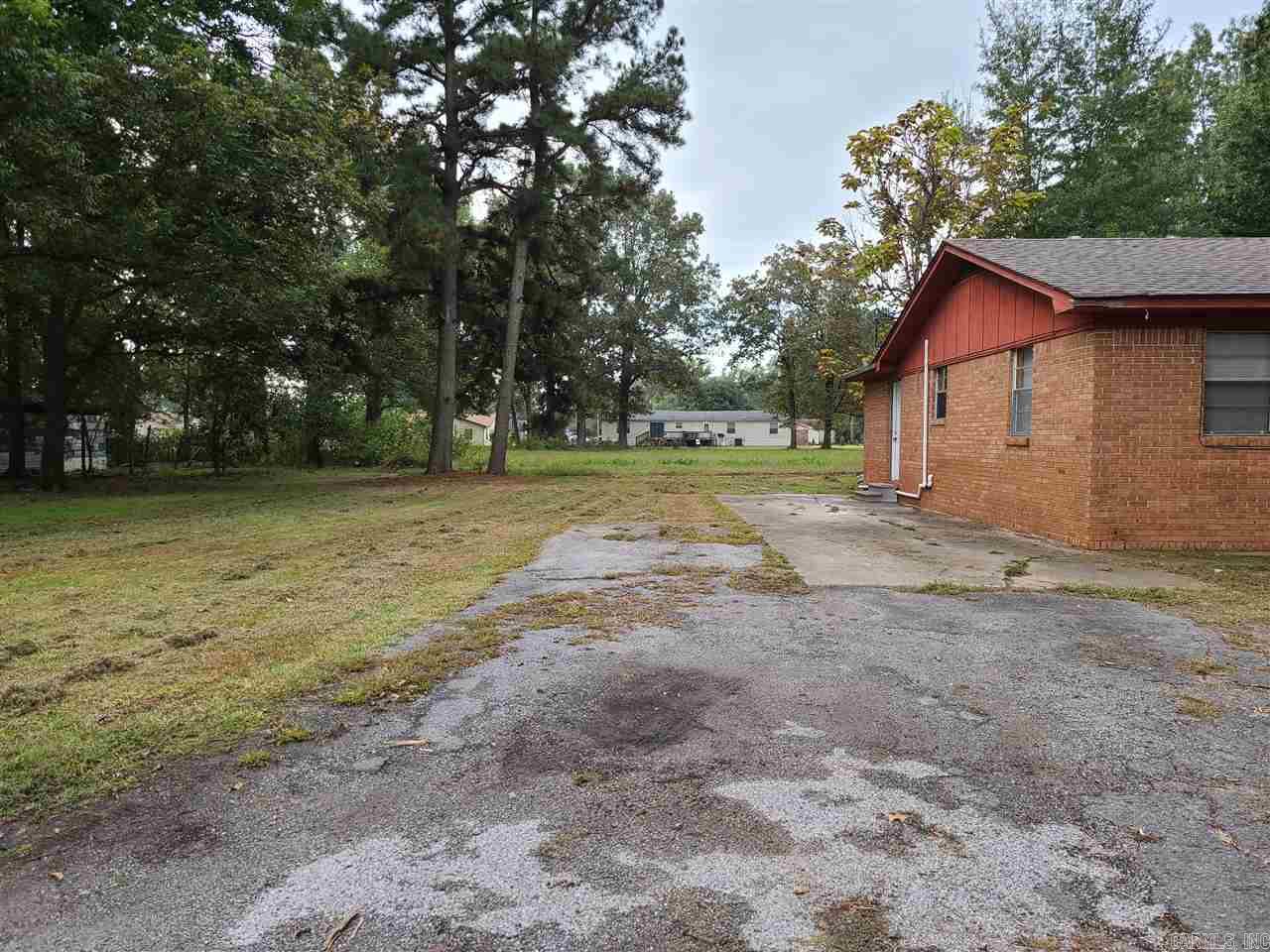 Anthonys - Residential Lease