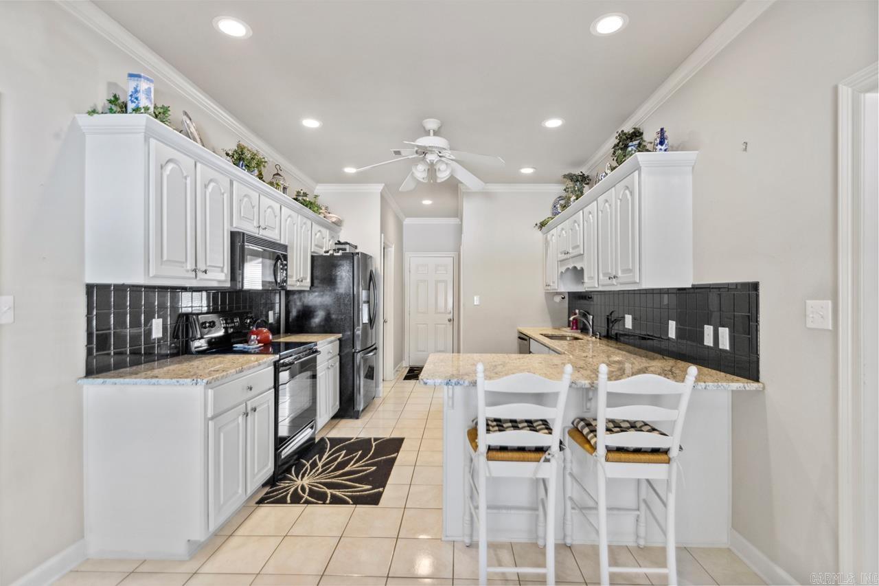 SUNRISE ACRES - Residential