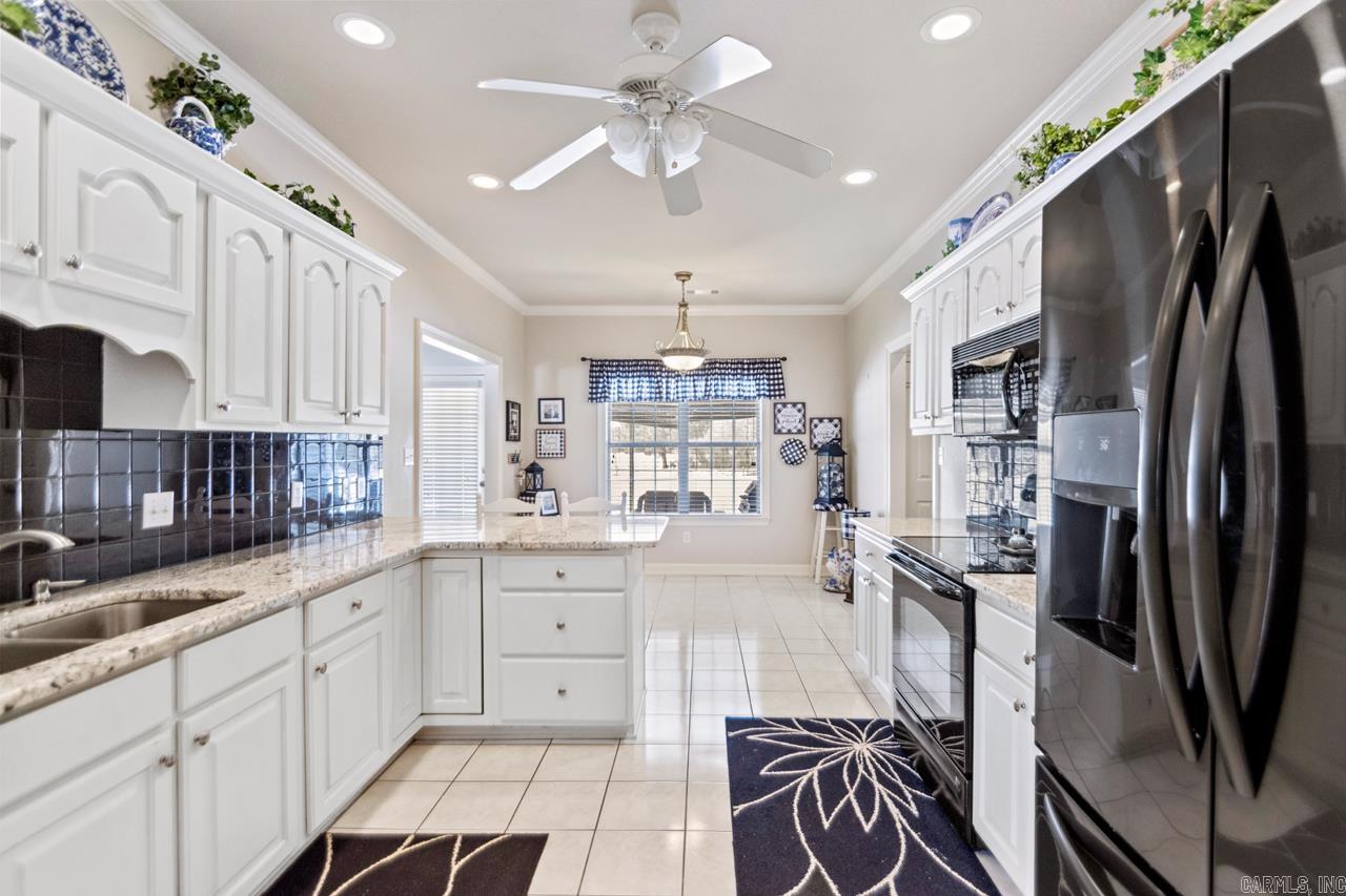 SUNRISE ACRES - Residential