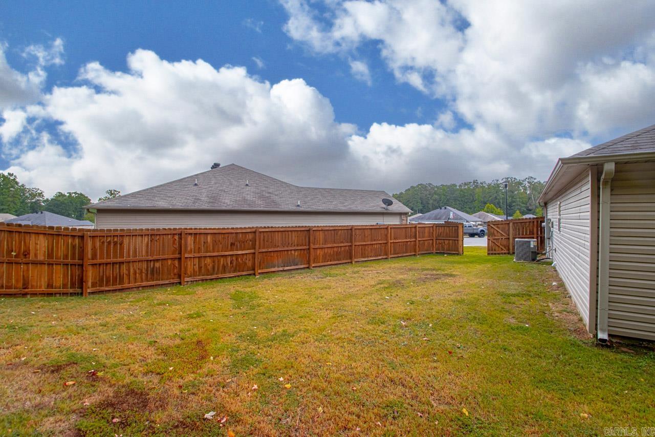 THE CROSSING AT OAK HILL - Residential