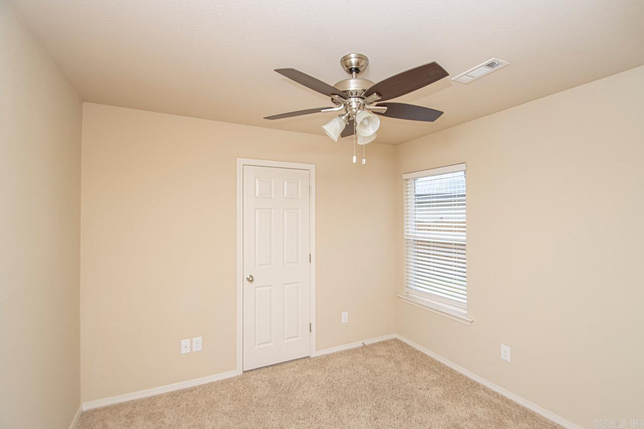 THE CROSSING AT OAK HILL - Residential