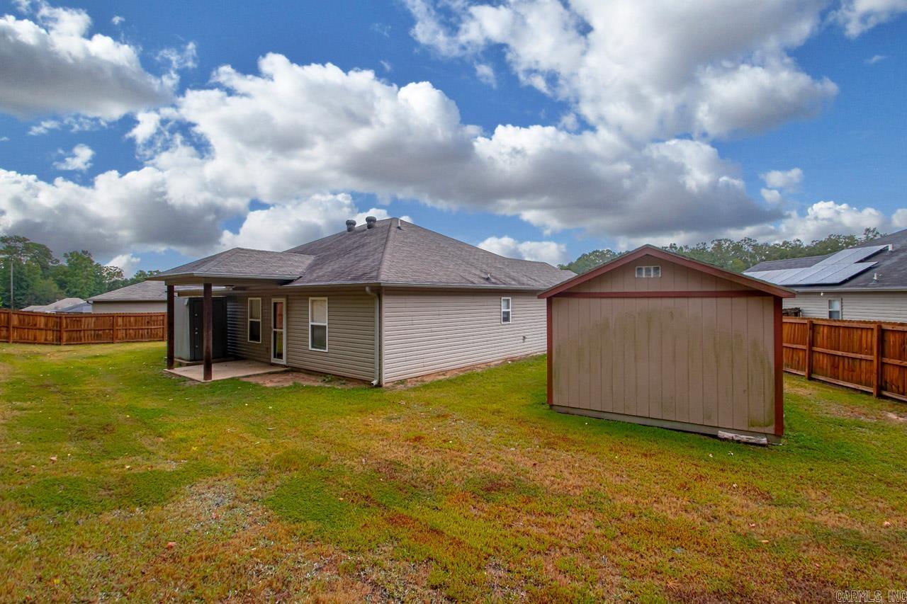 THE CROSSING AT OAK HILL - Residential