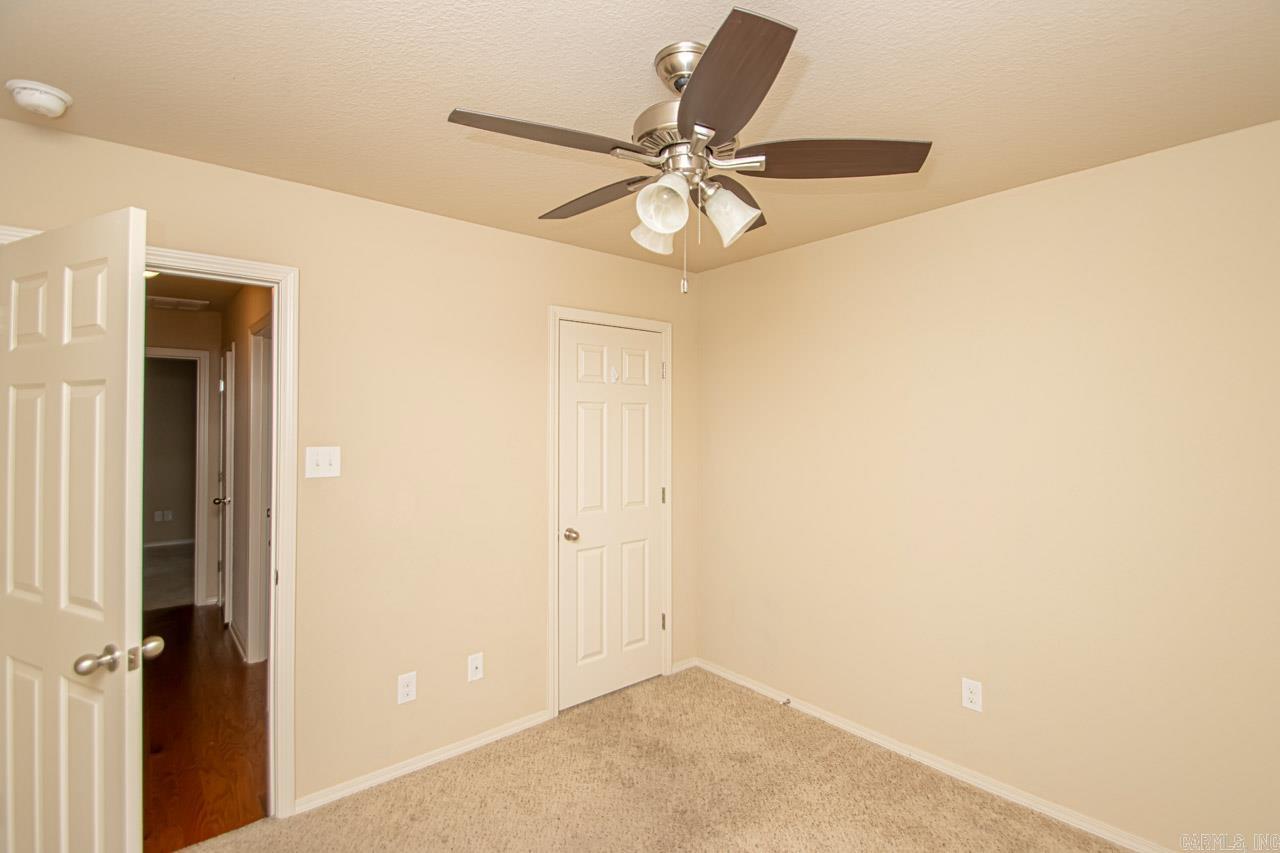 THE CROSSING AT OAK HILL - Residential