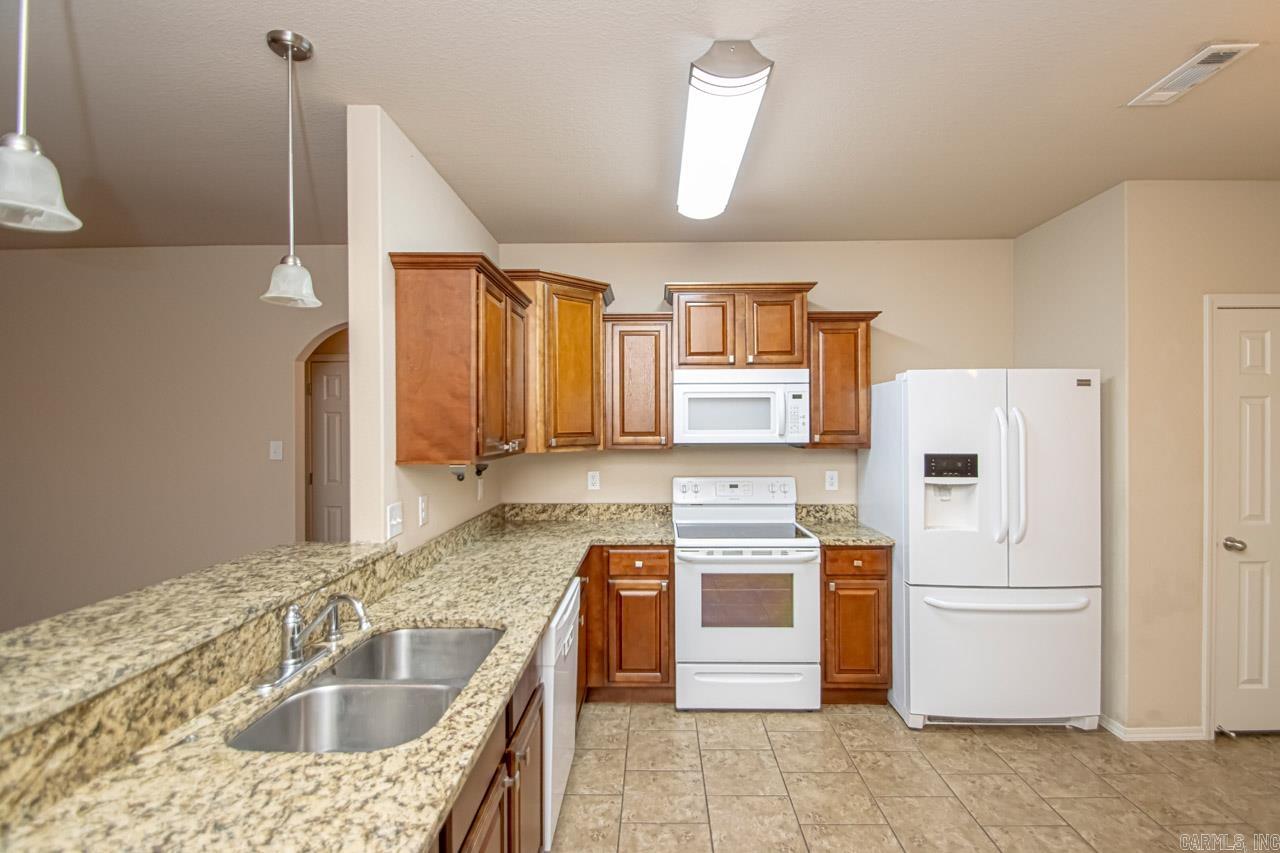 THE CROSSING AT OAK HILL - Residential