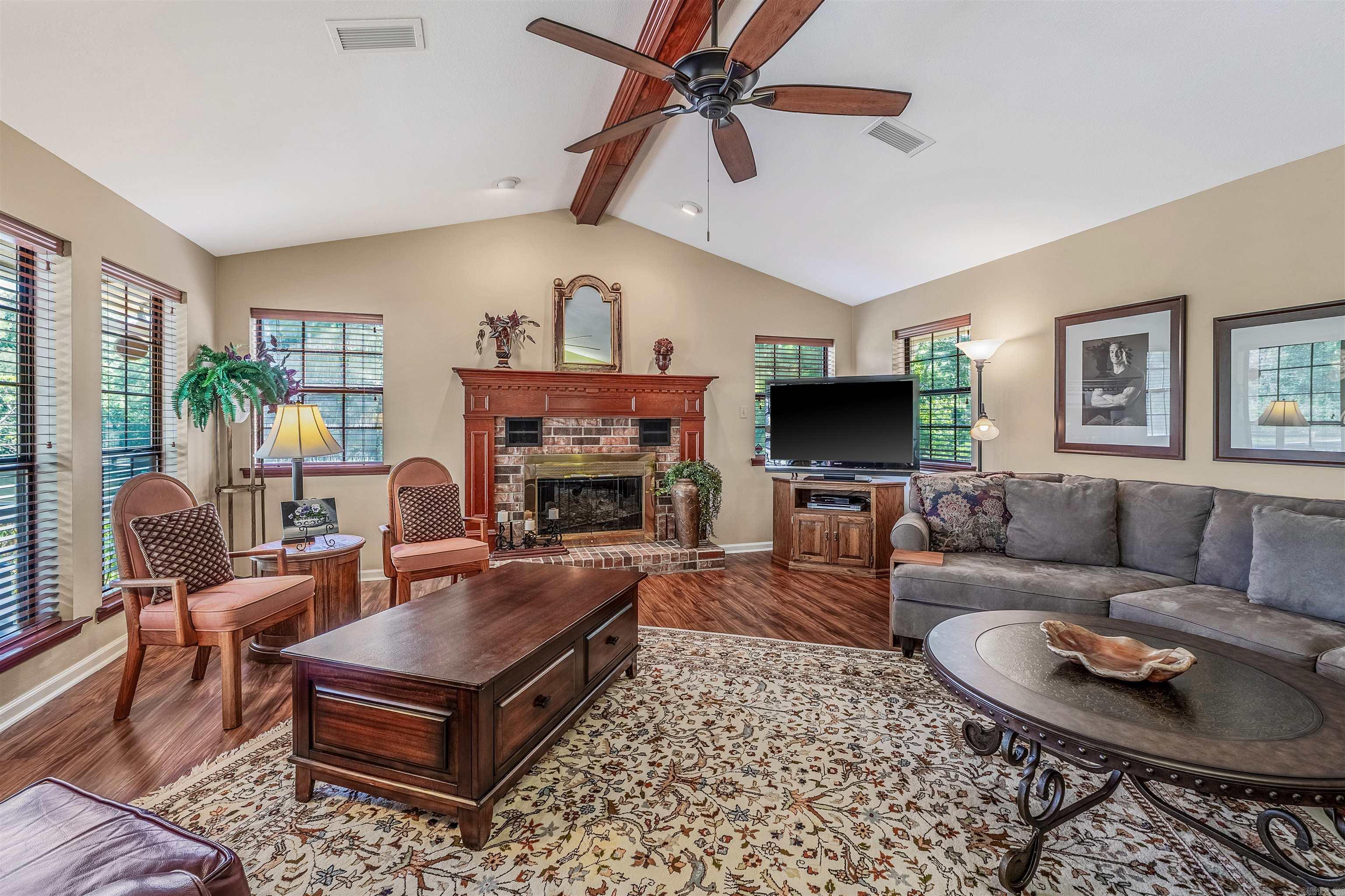 OAK FOREST - Residential