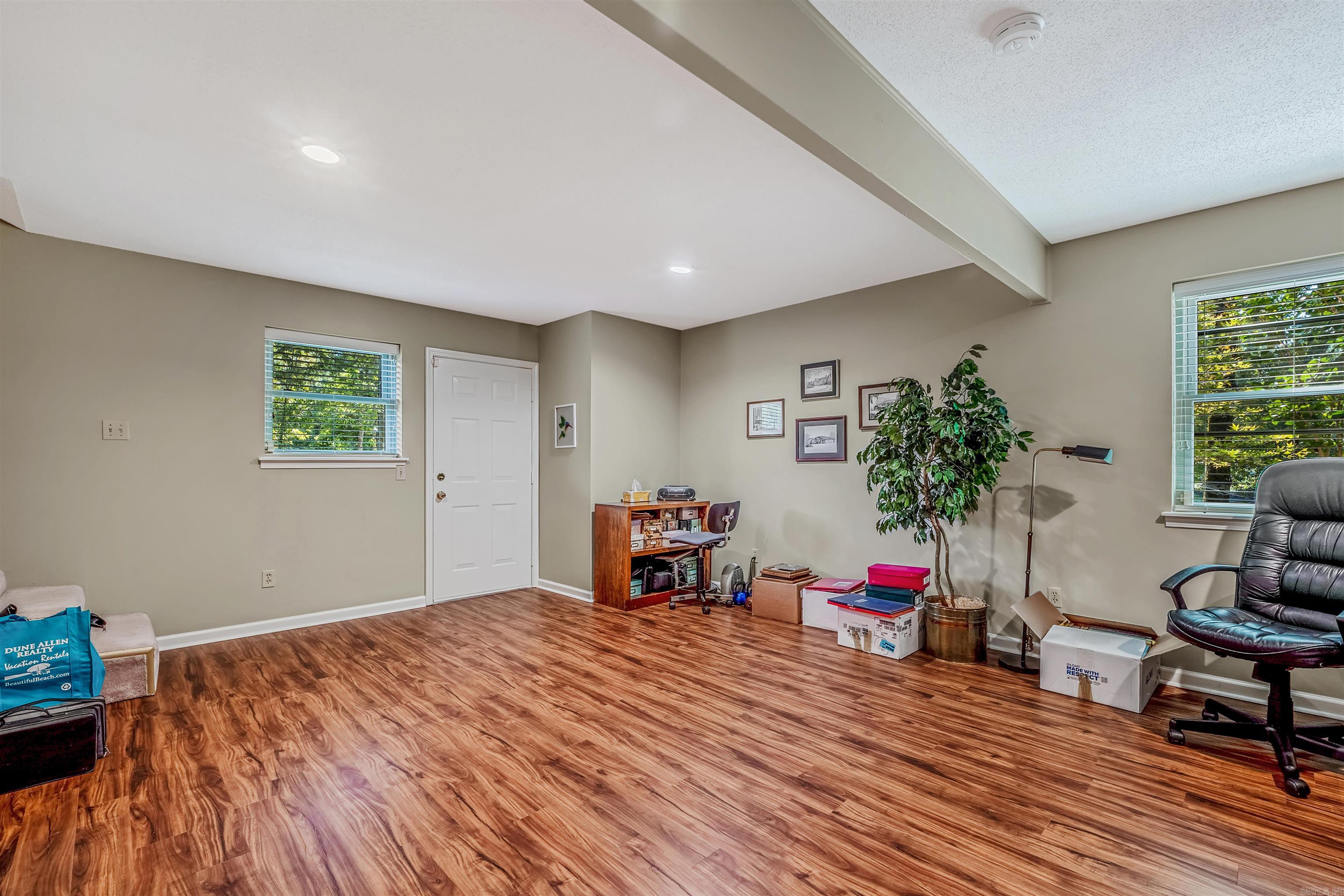 OAK FOREST - Residential