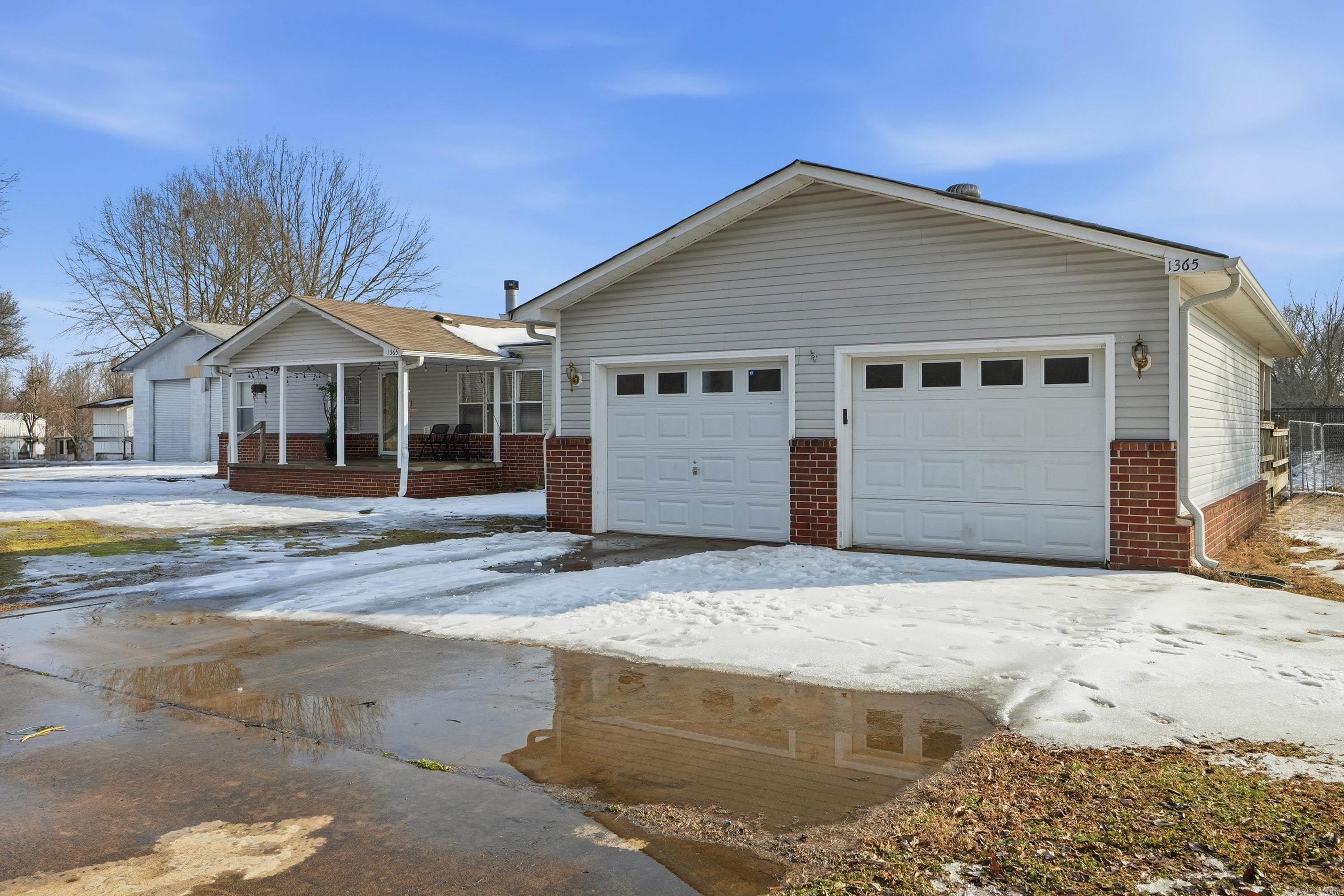 REMINGTON PLACE - Residential