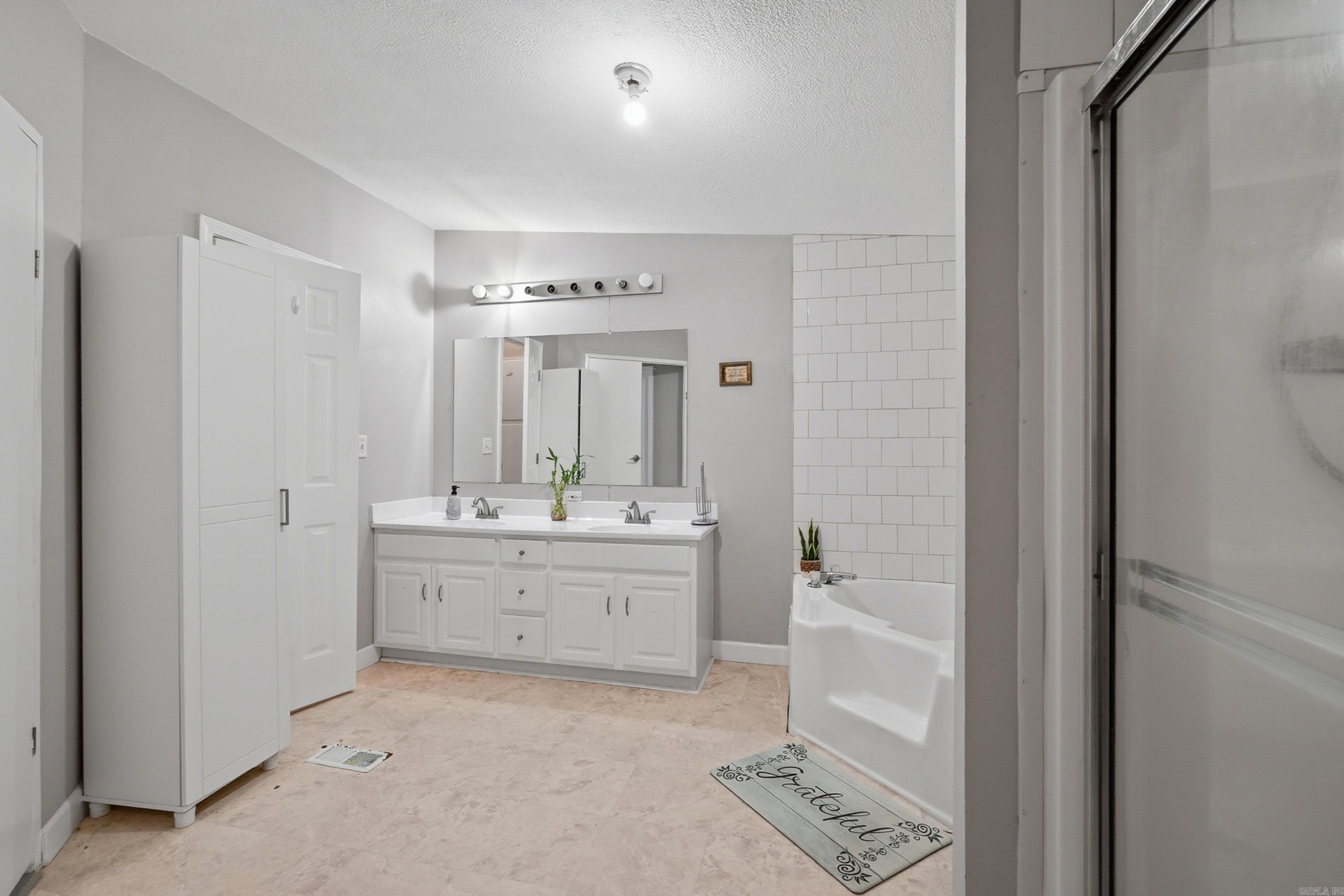 REMINGTON PLACE - Residential