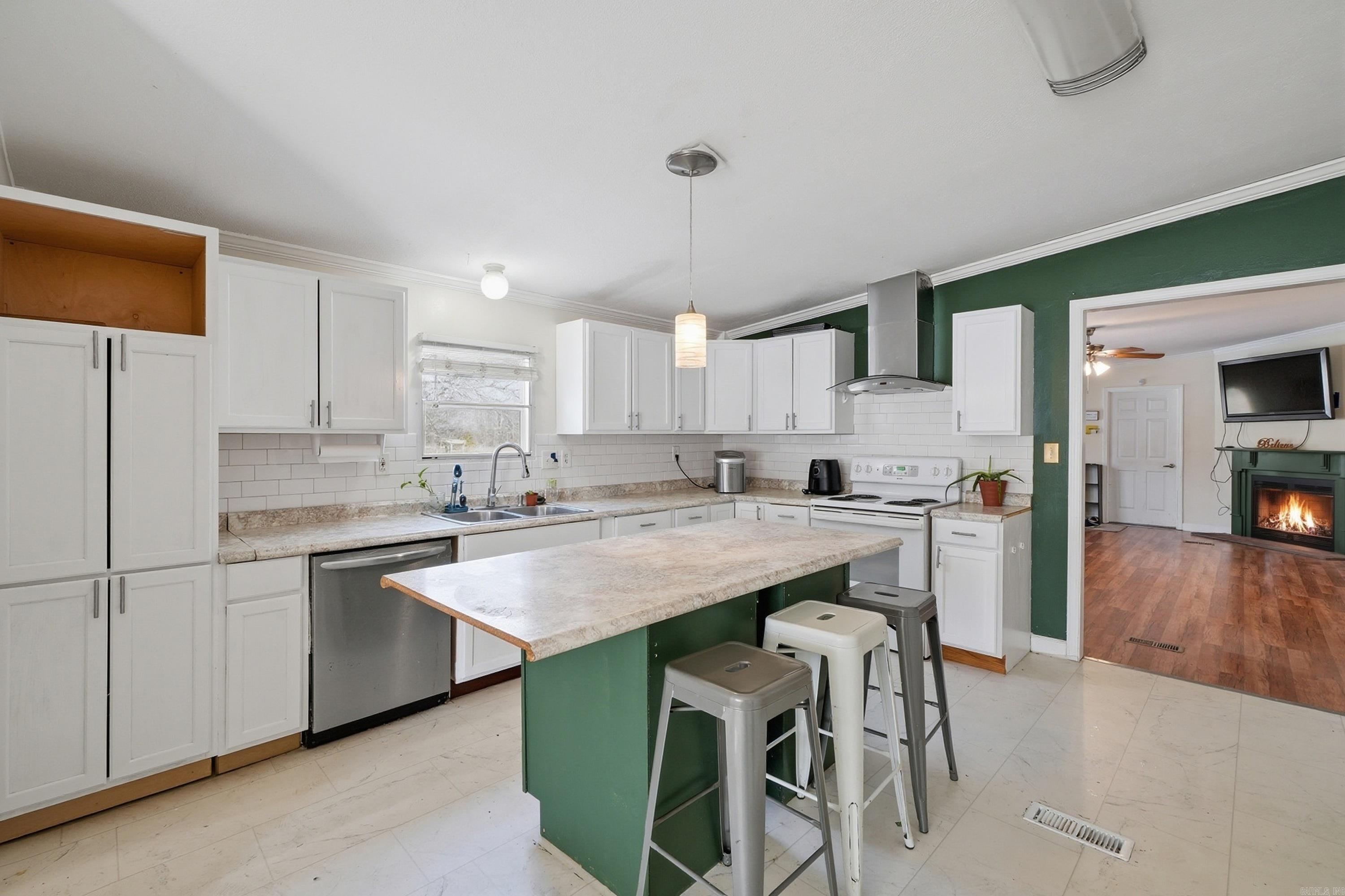 REMINGTON PLACE - Residential