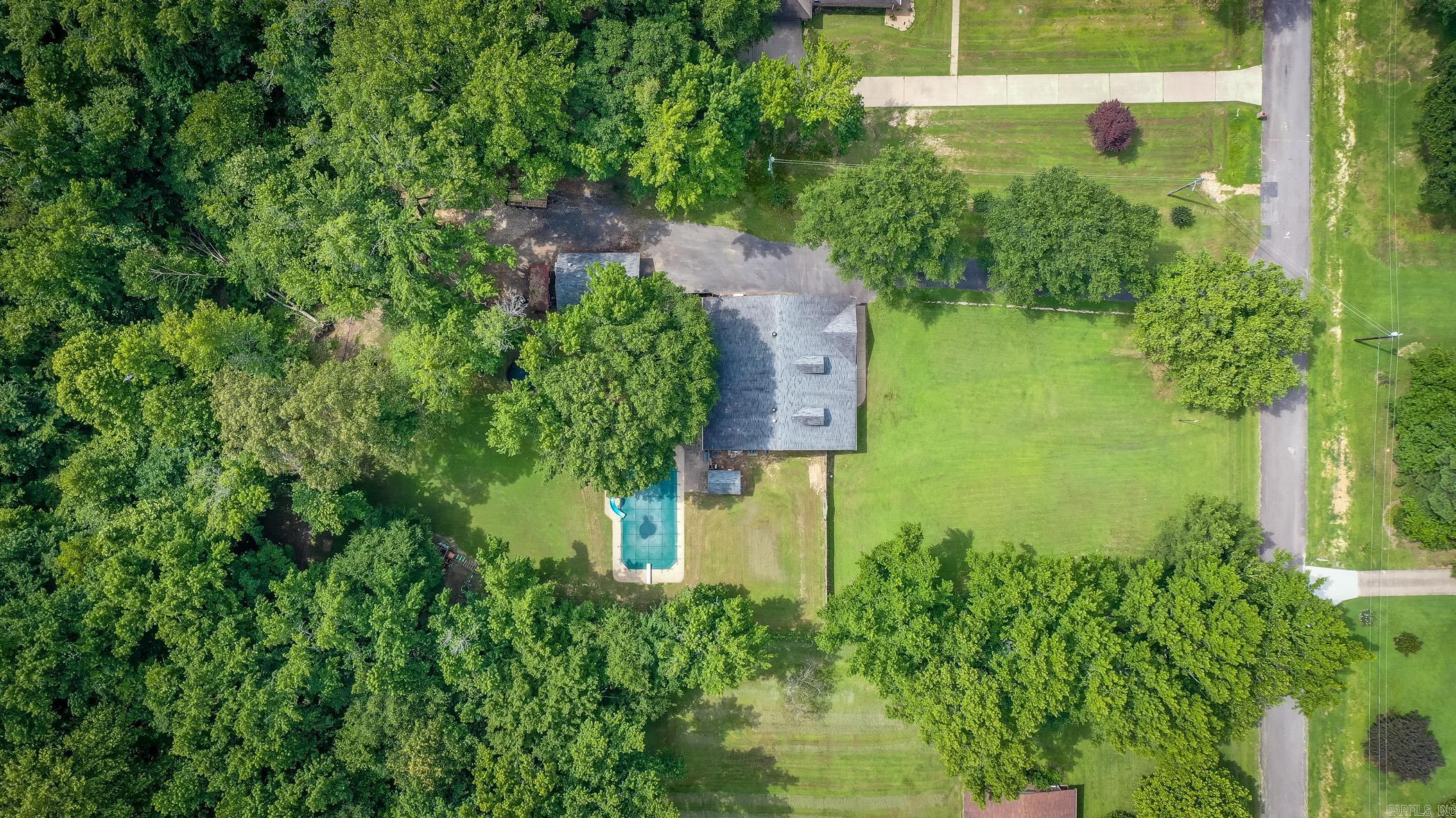 COUNTRY LANE - Residential