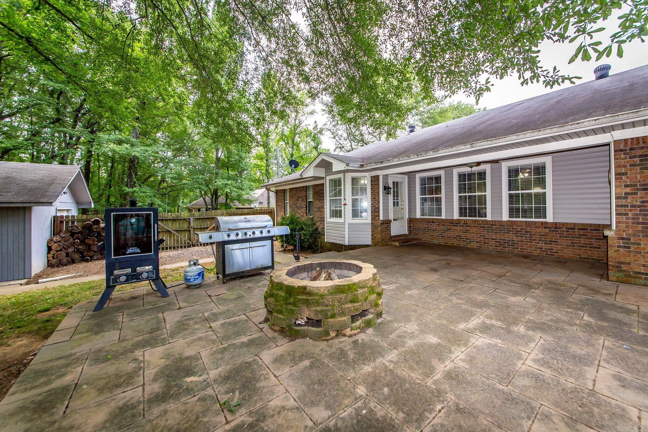 COUNTRY LANE - Residential