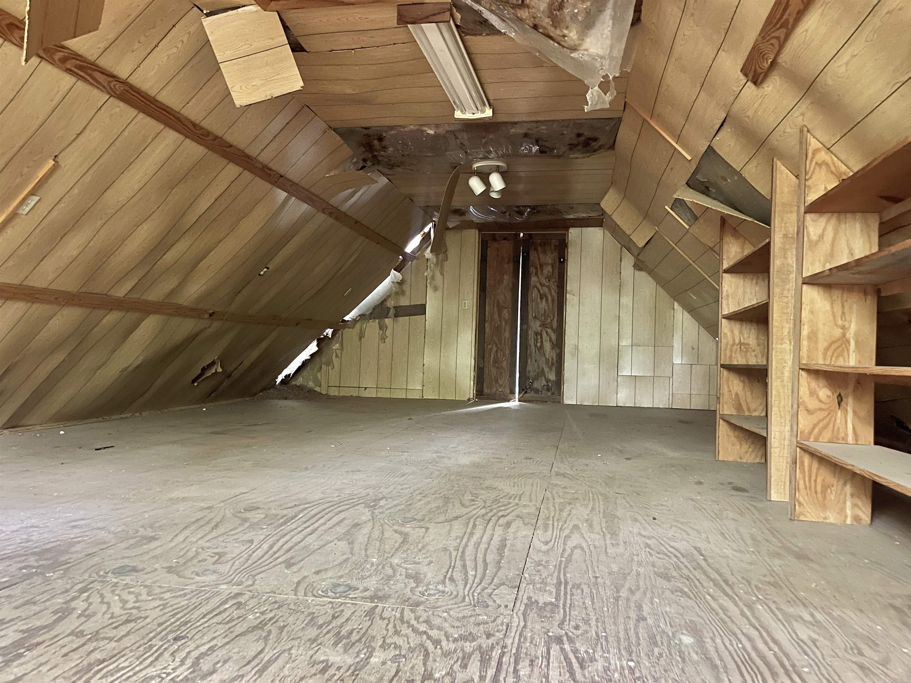 PINE HILL ESTATES - Residential