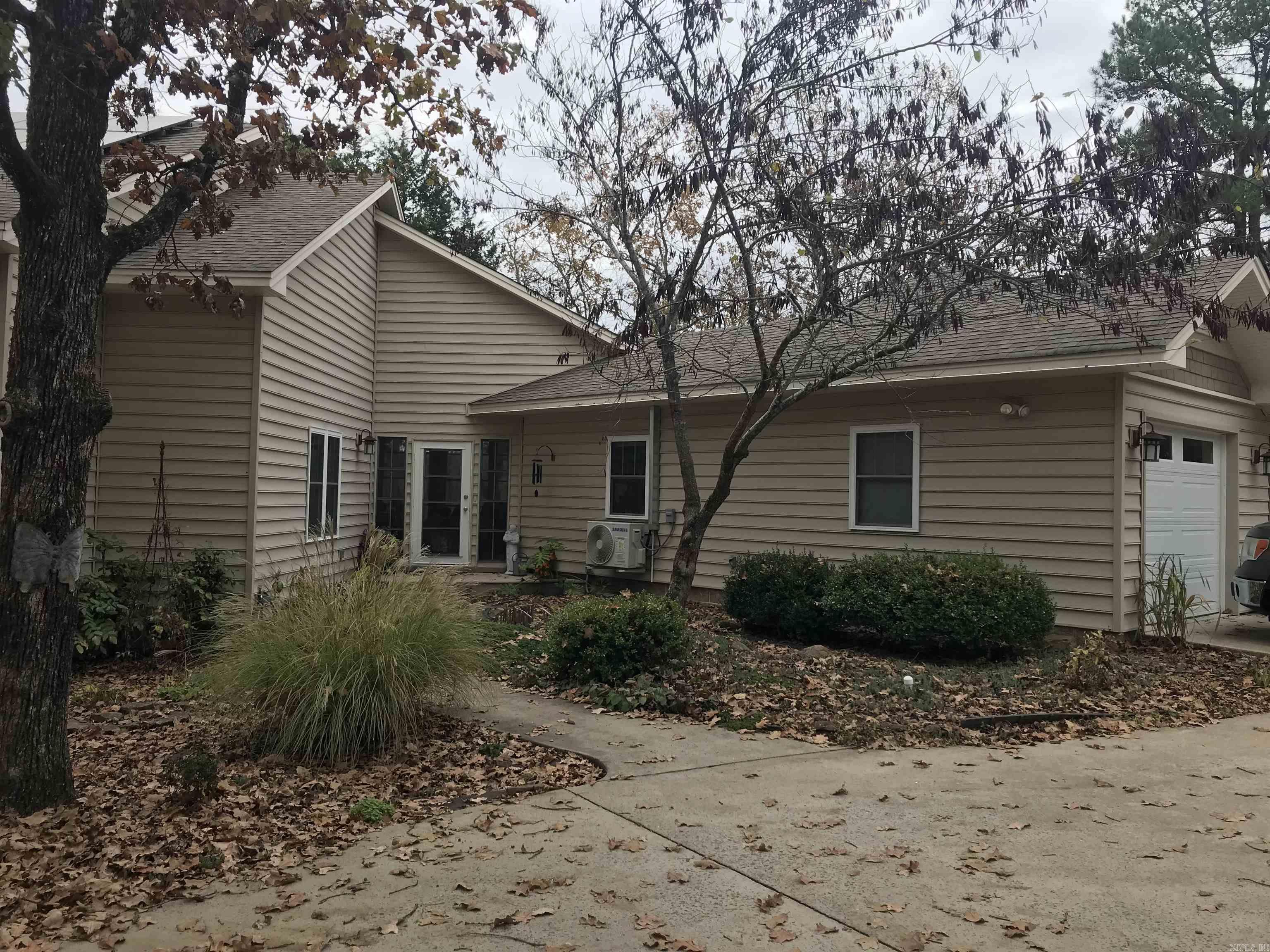 MOUNTAIN RANCH - Residential