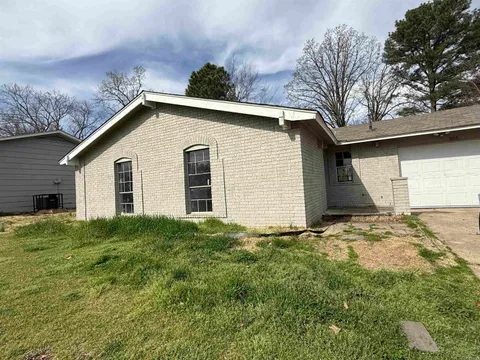 MLS: 25010526