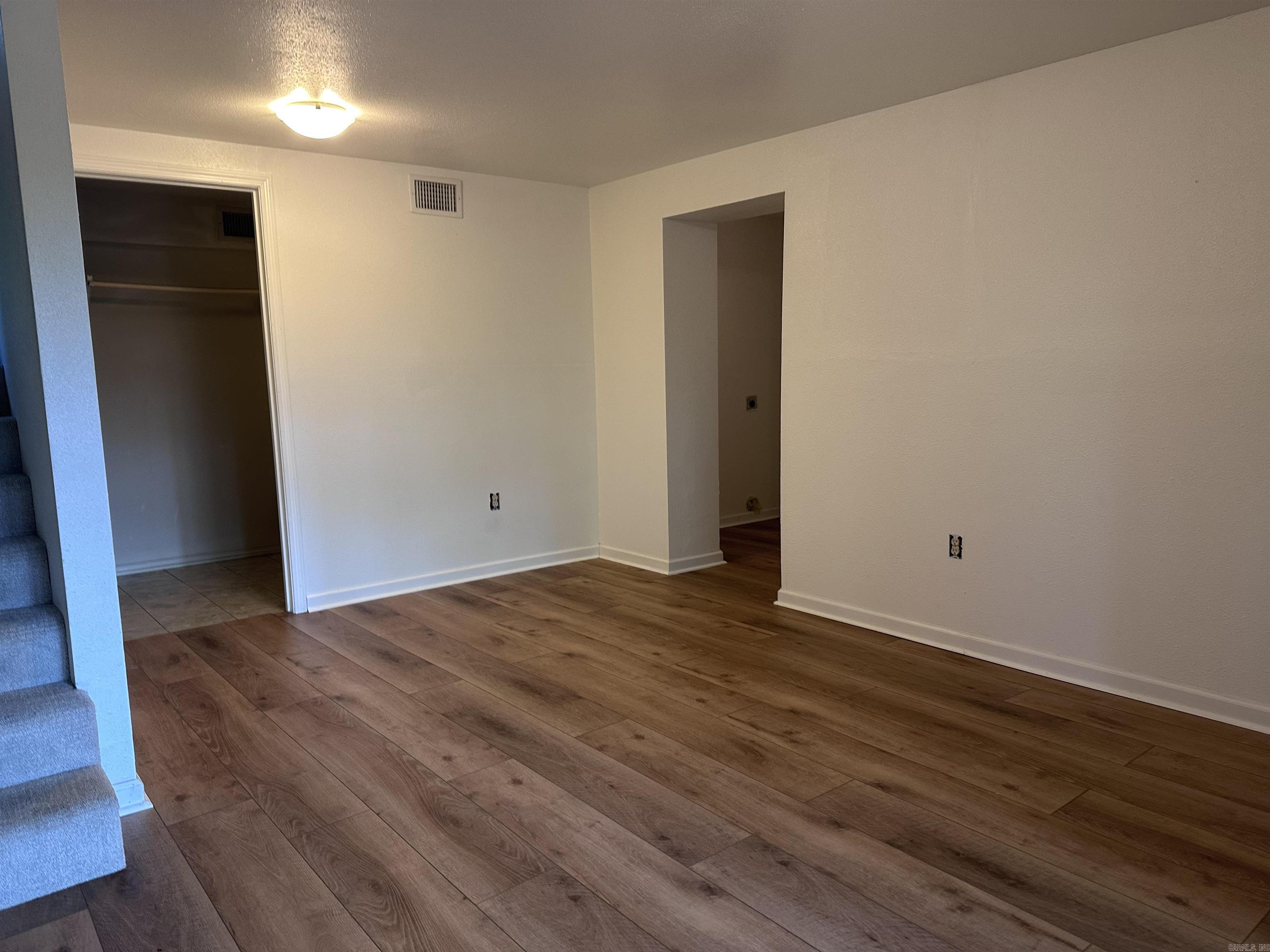 SLATEN & VINSON - Residential