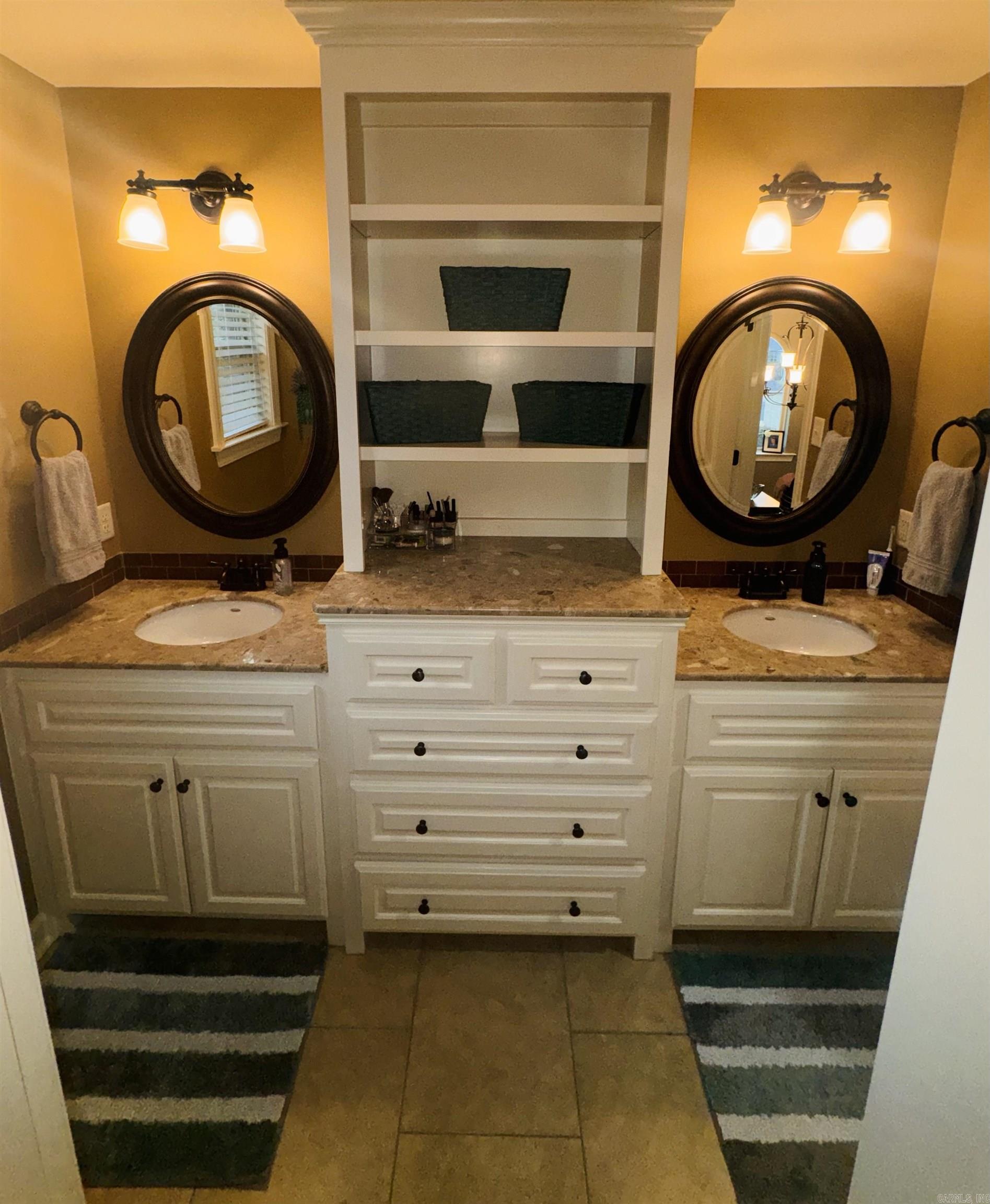 HERITAGE FARM - Residential