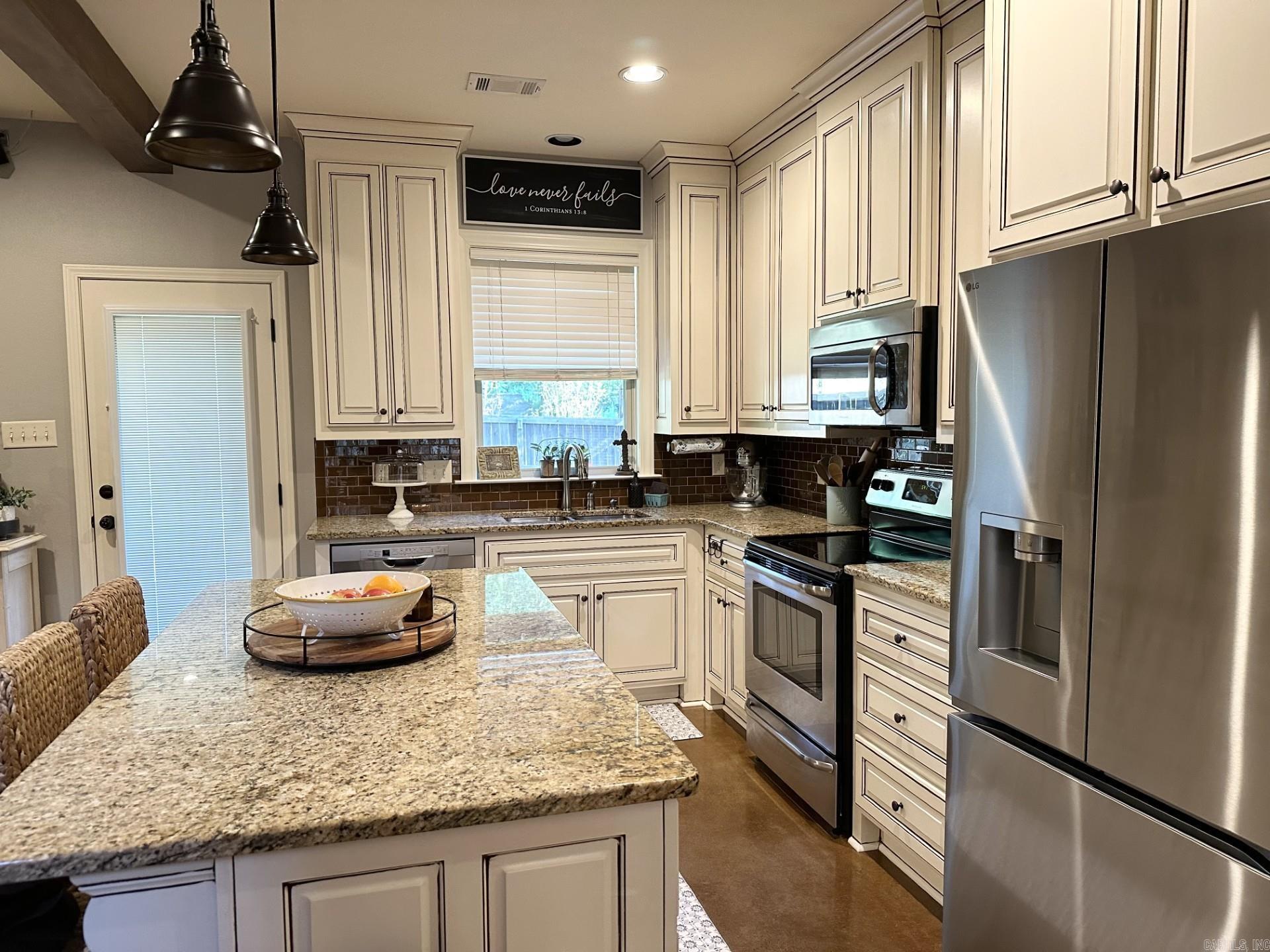 HERITAGE FARM - Residential