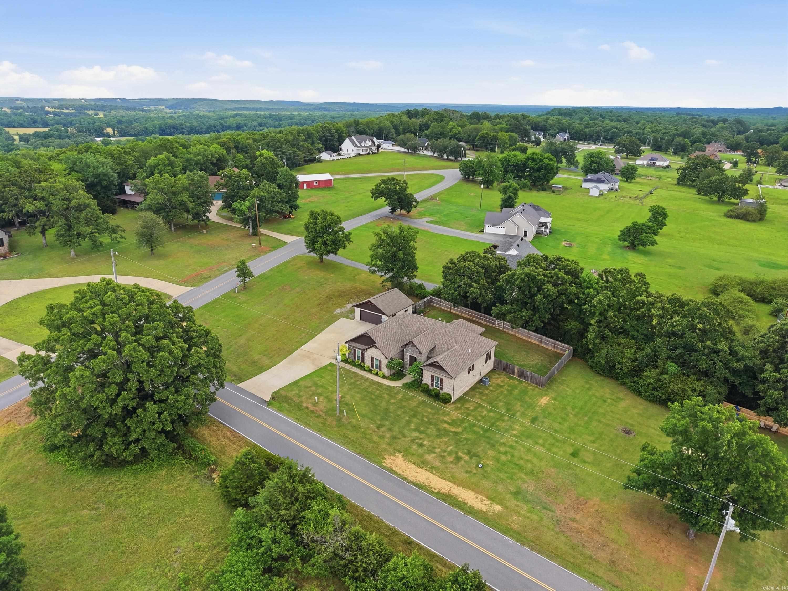 BROOKFIELD WEST - Residential