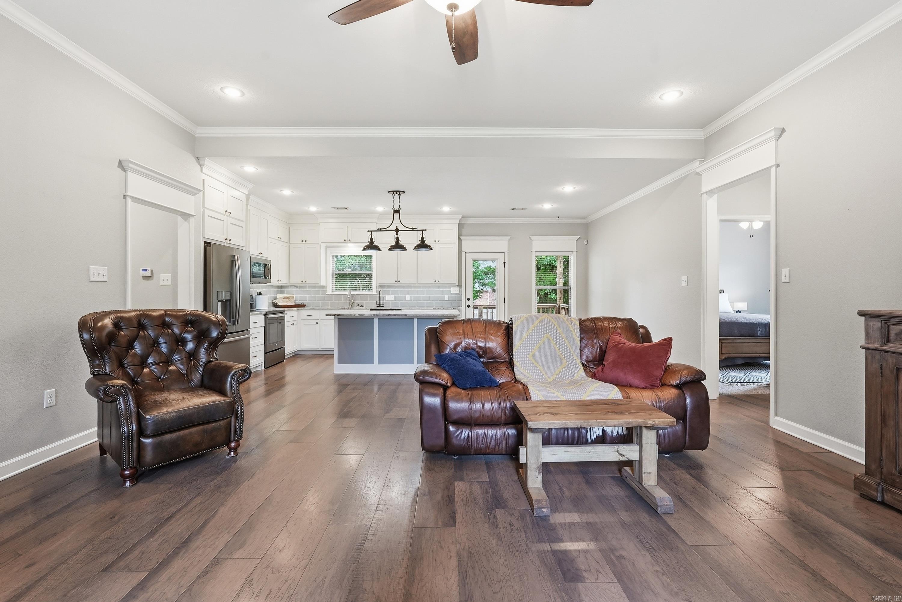 BROOKFIELD WEST - Residential