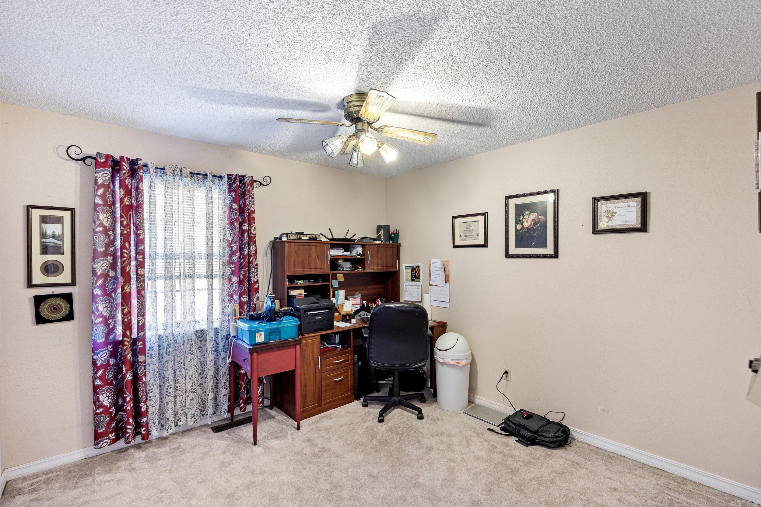 CRAIGWOOD ACRES - Residential